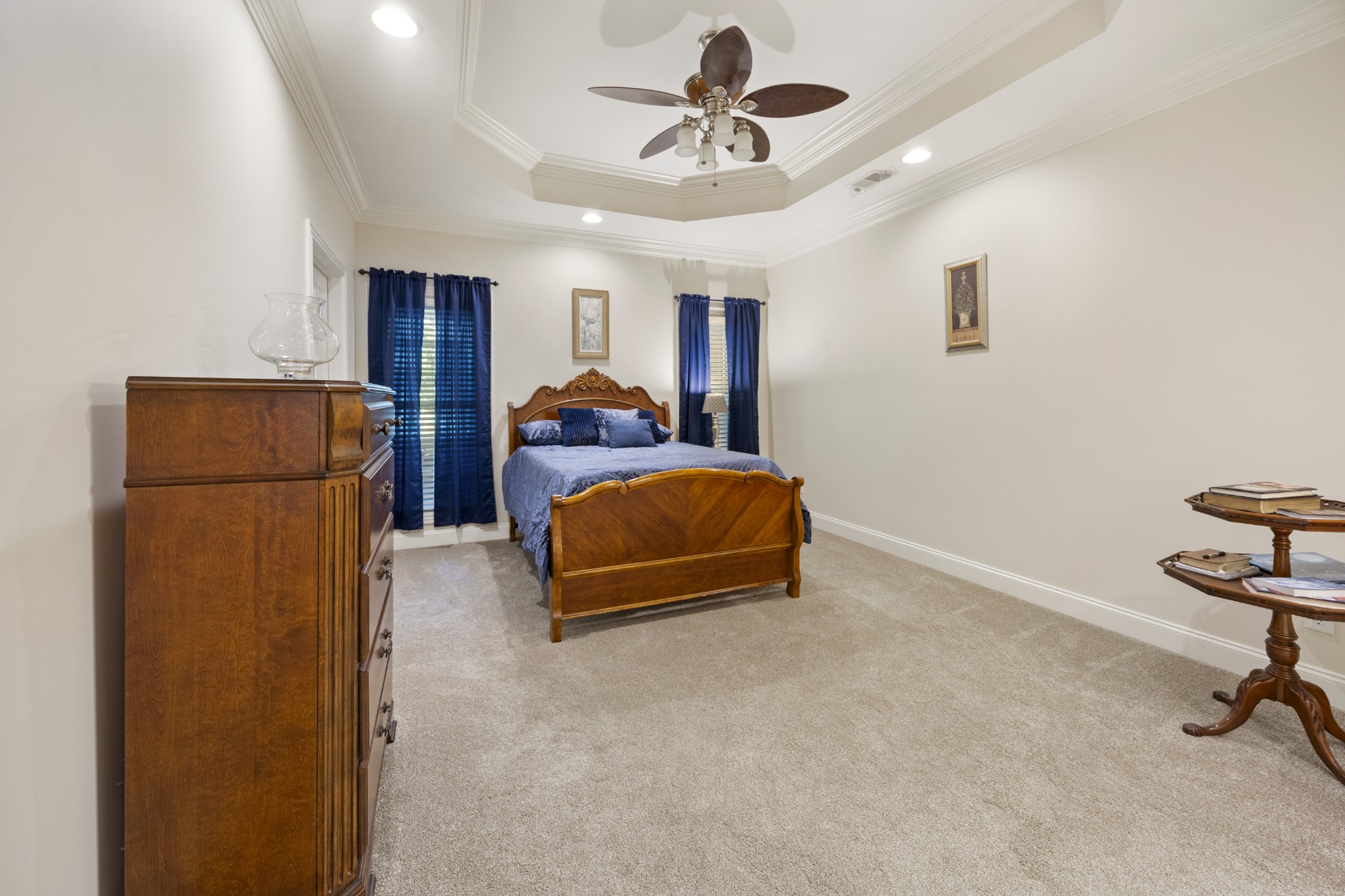 342 Chase Cir