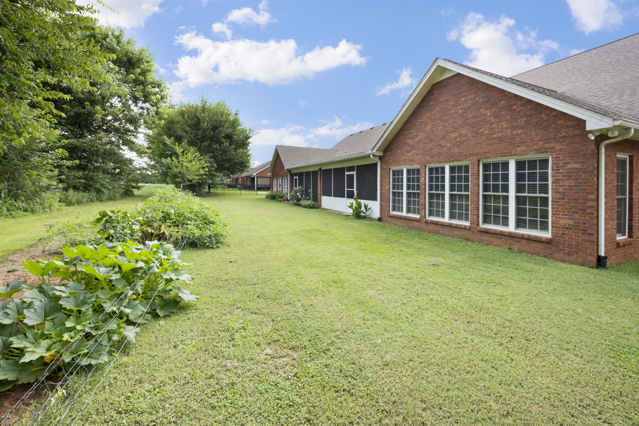 342 Chase Cir