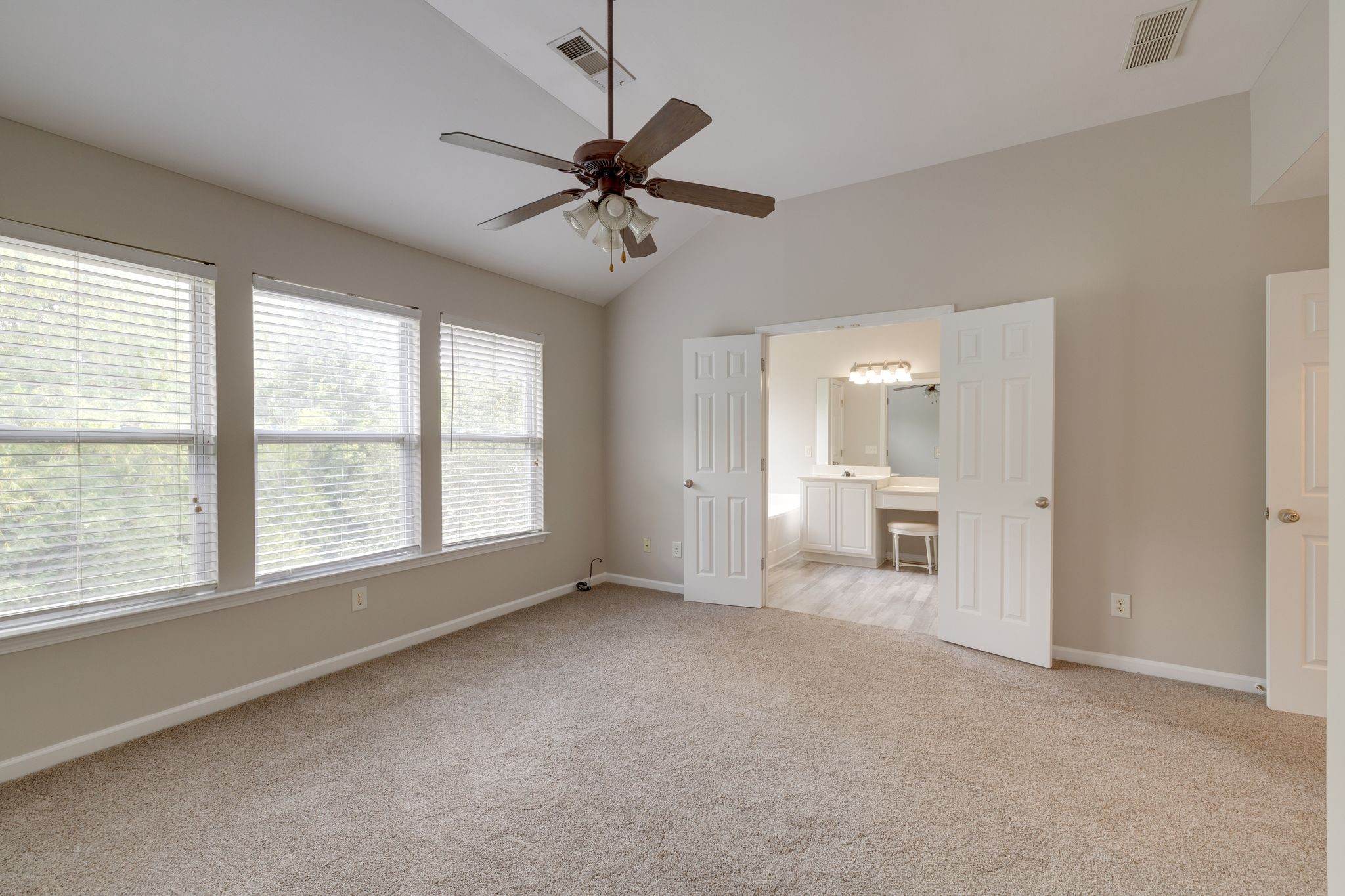 7895 Rainey Dr