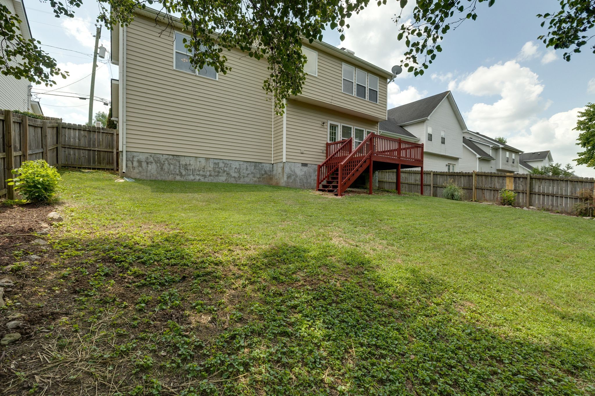 7895 Rainey Dr