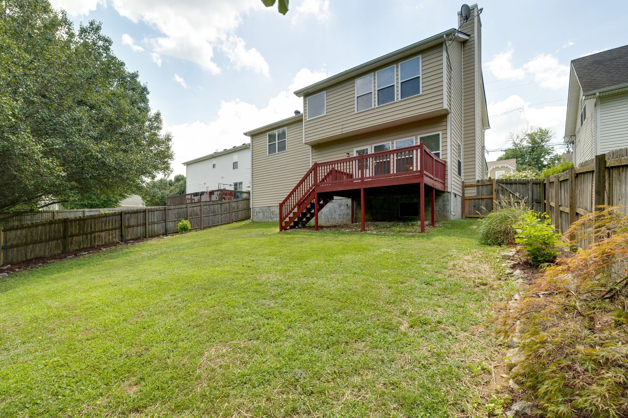 7895 Rainey Dr