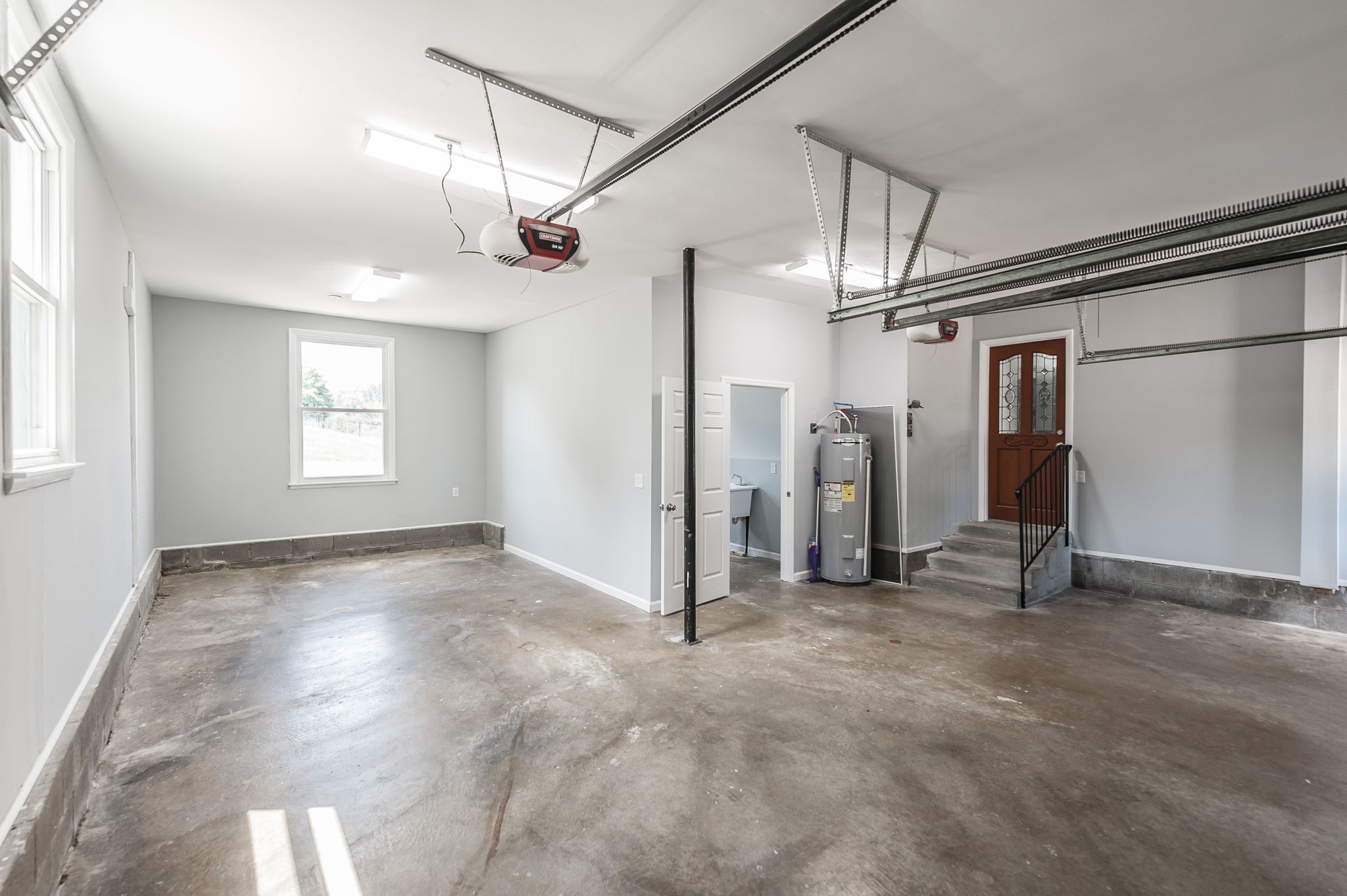 109 Valley View Dr