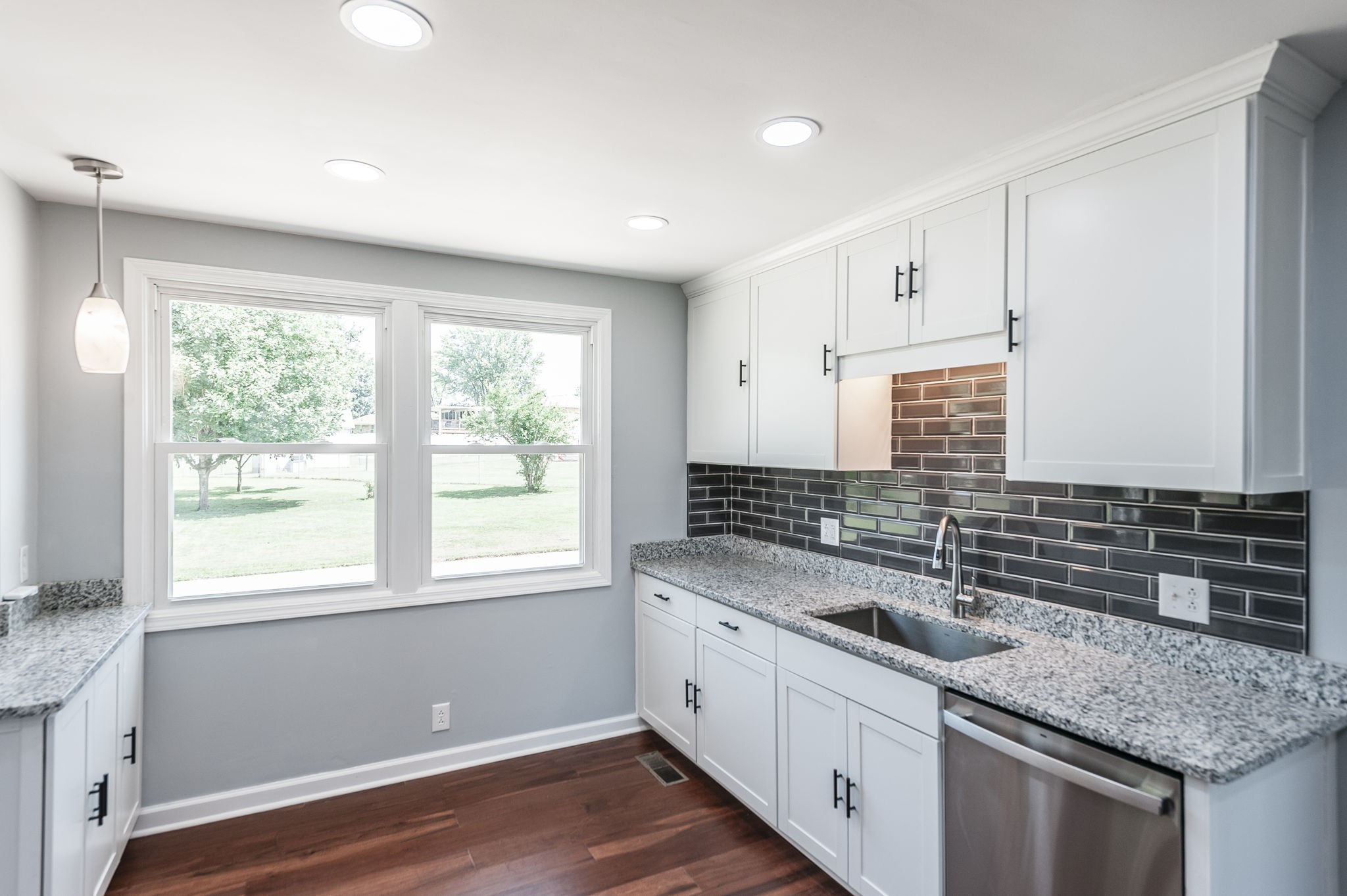 109 Valley View Dr
