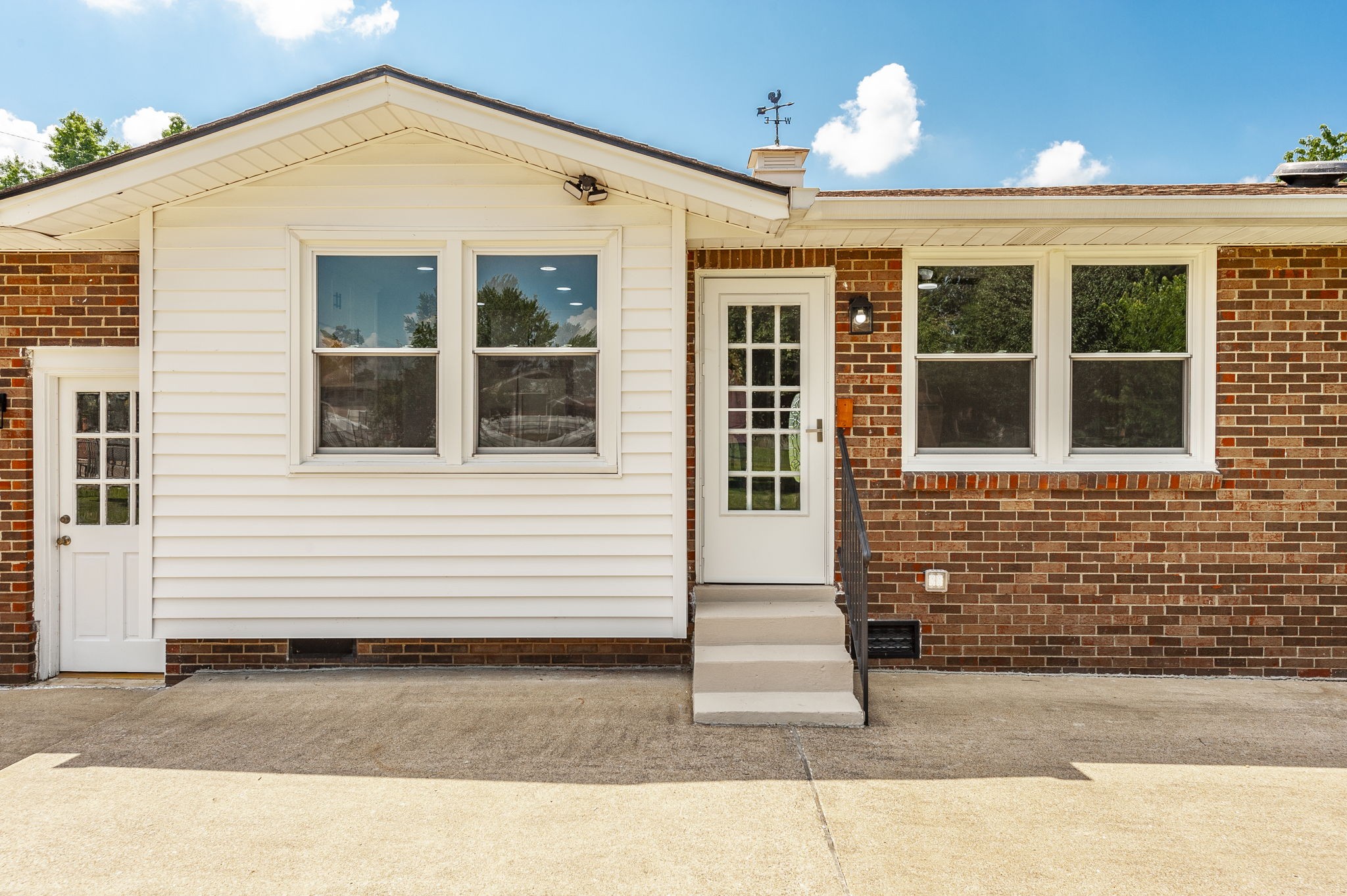 109 Valley View Dr