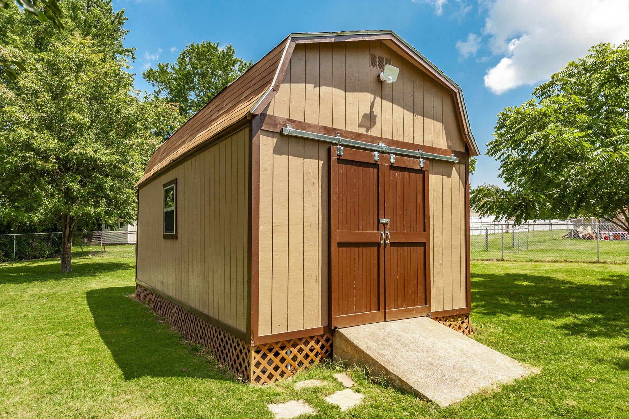 109 Valley View Dr