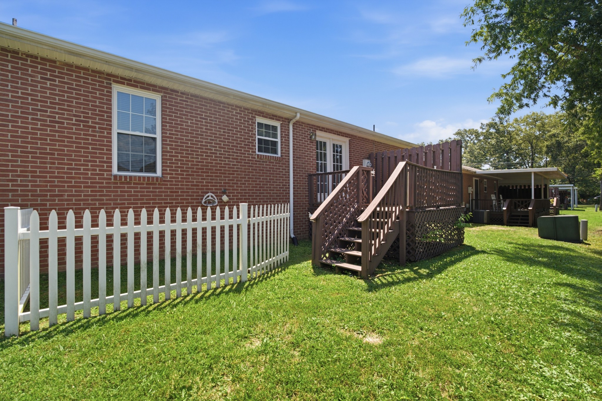 126 Middleton Ct