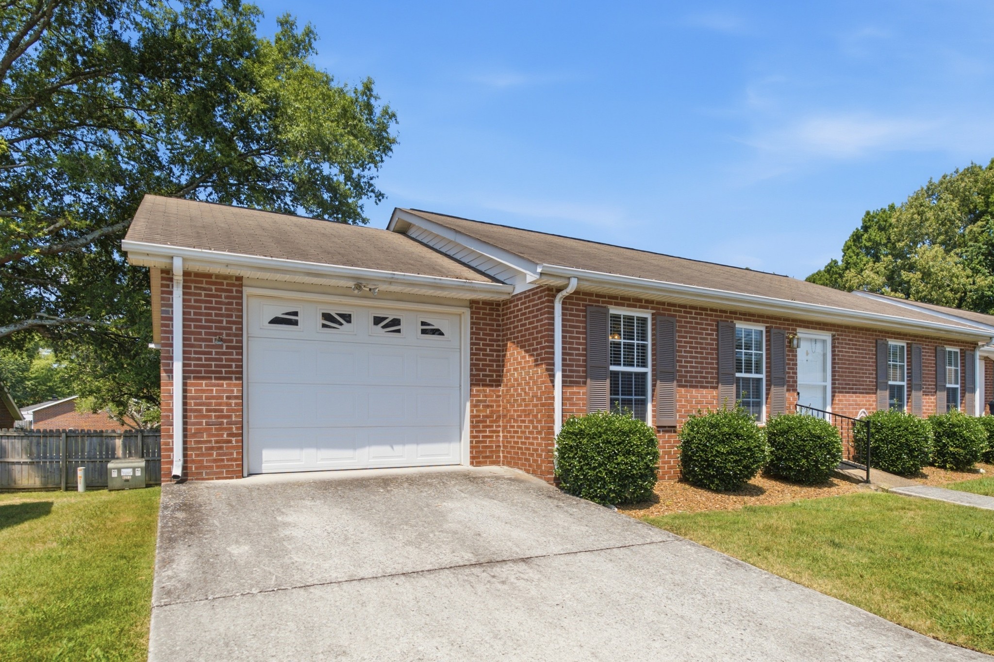 126 Middleton Ct