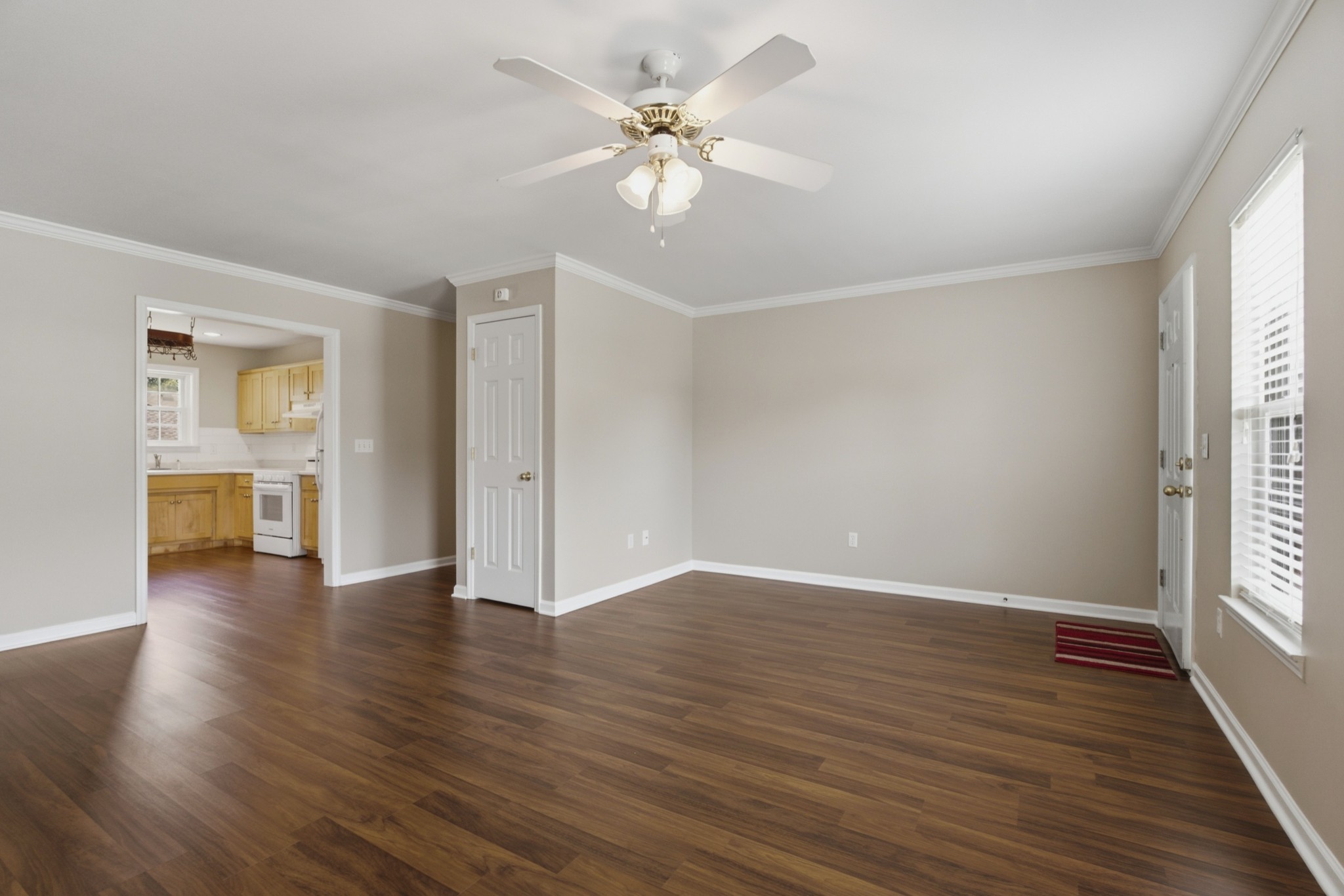126 Middleton Ct