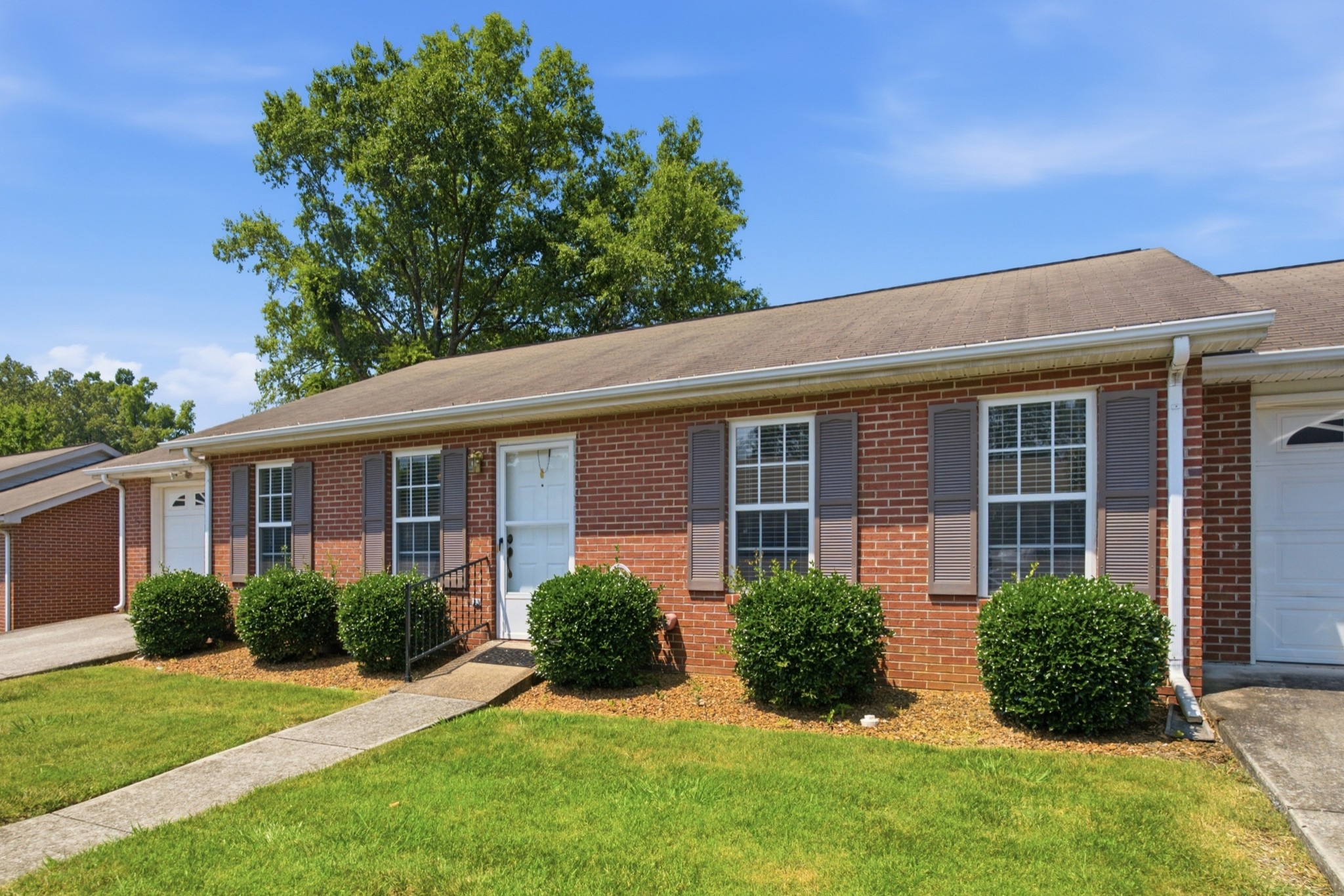 126 Middleton Ct