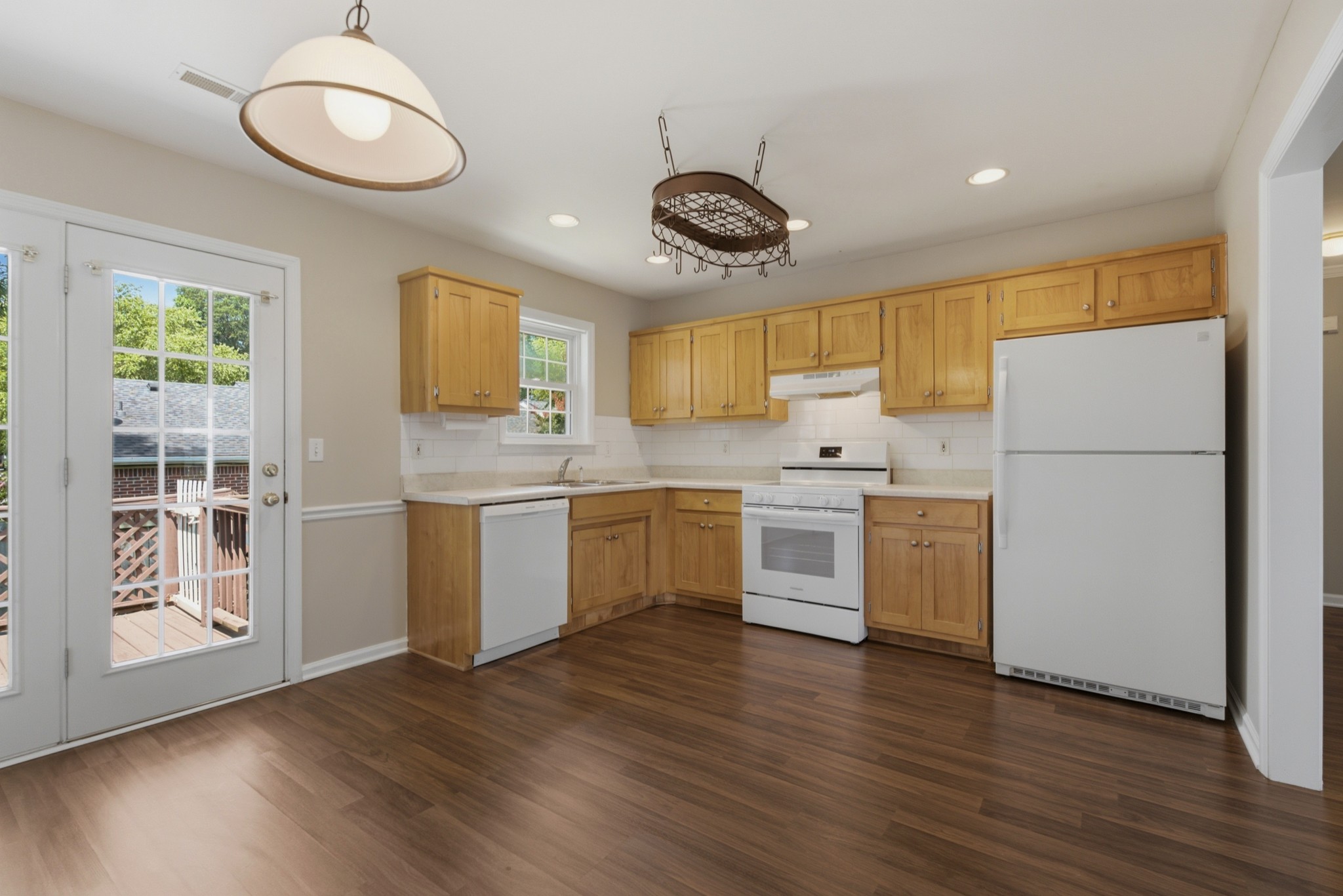 126 Middleton Ct