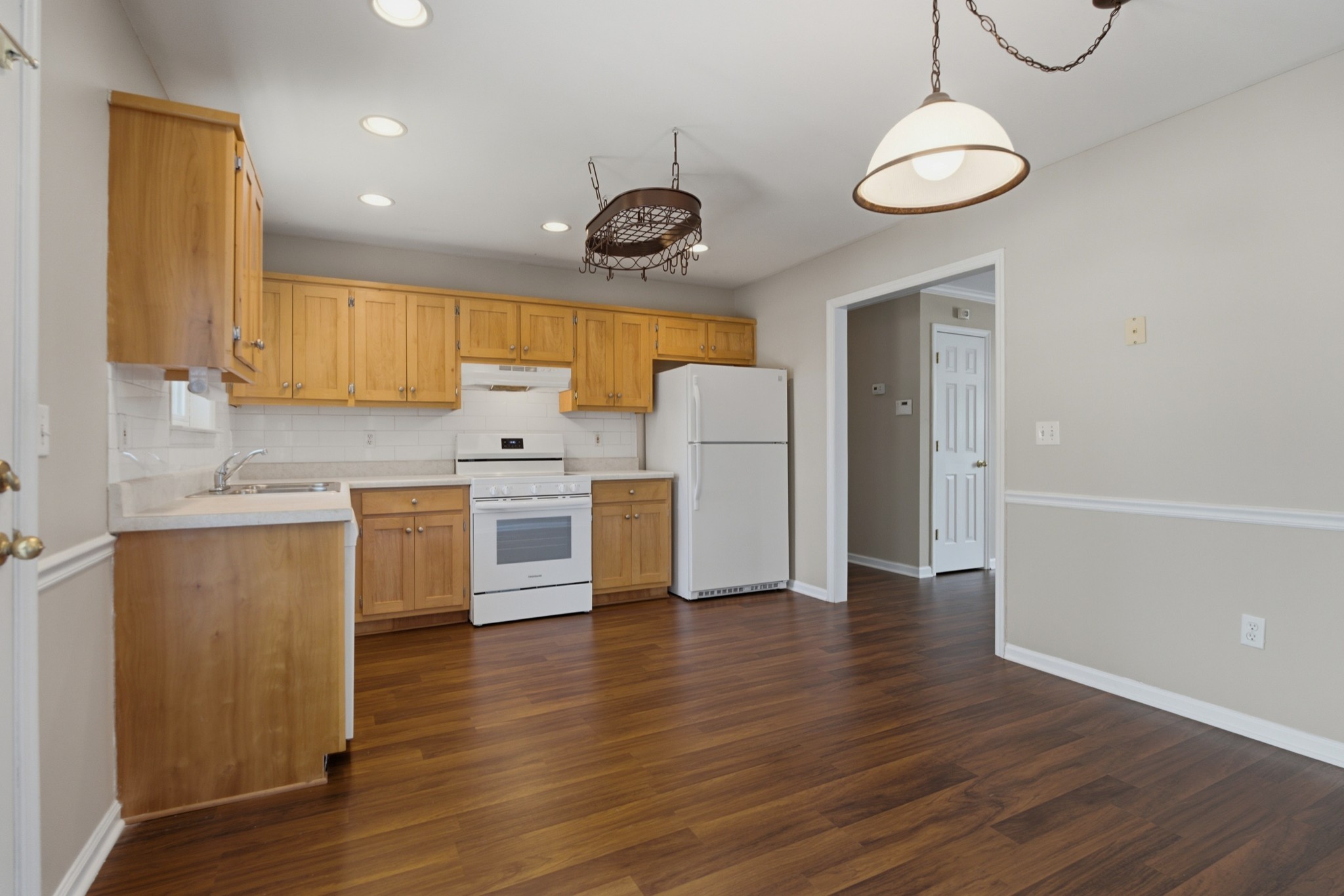126 Middleton Ct