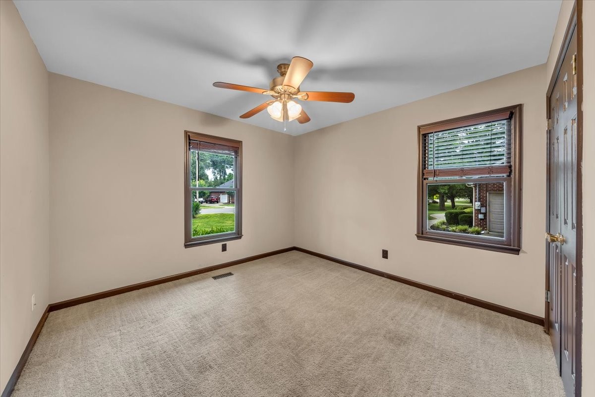 415 Whitney Dr