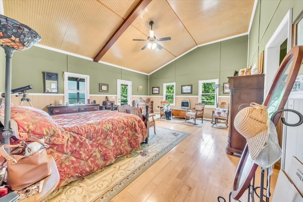 5688 Burkett Chapel Road