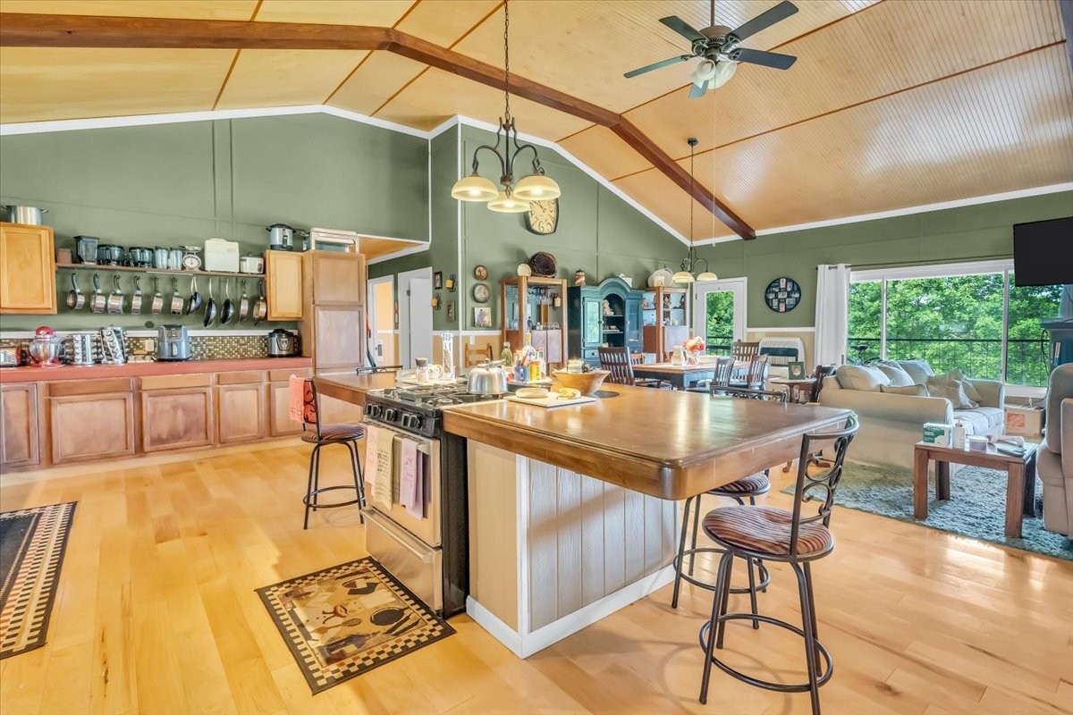 5688 Burkett Chapel Road