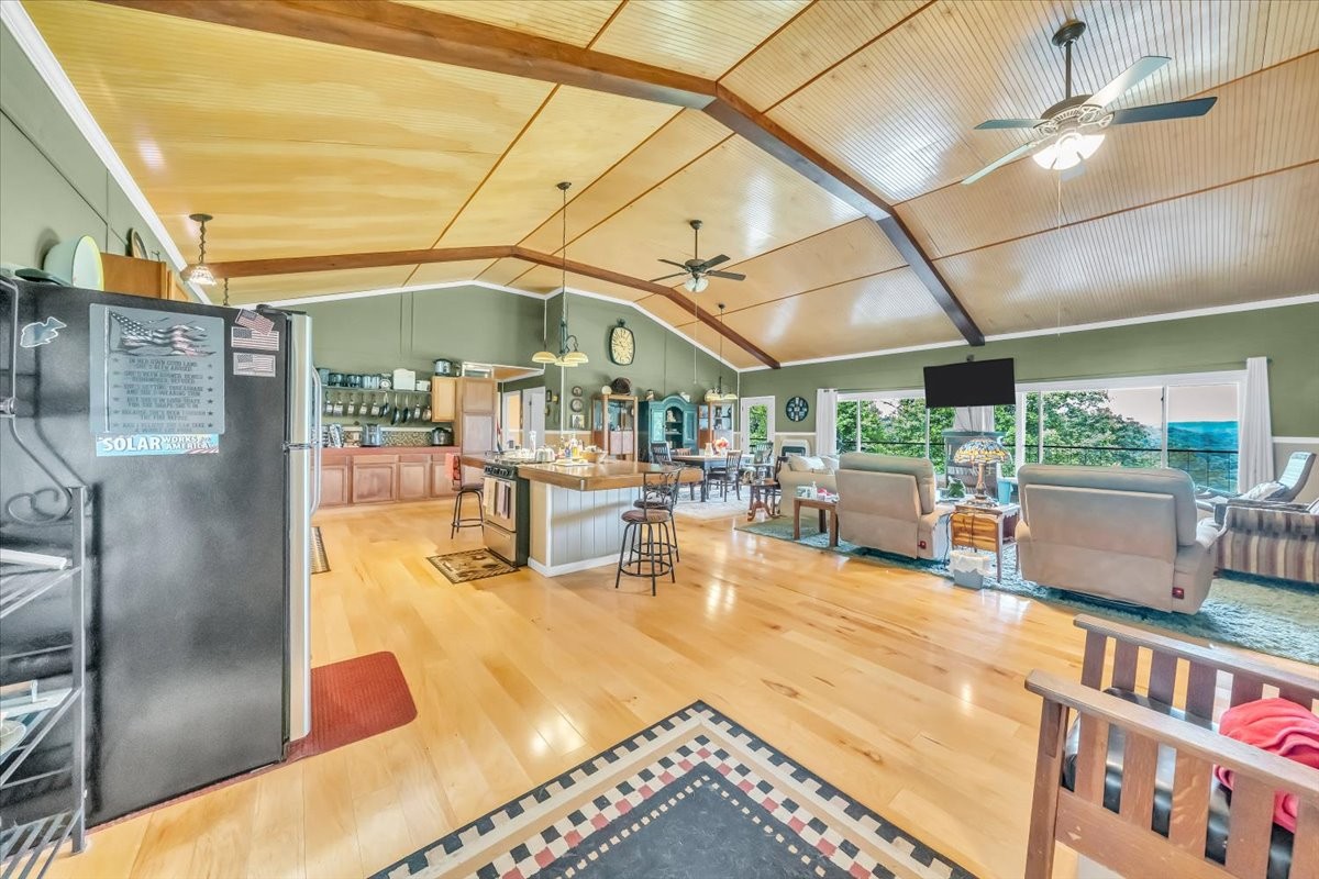 5688 Burkett Chapel Road