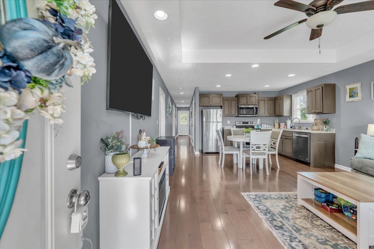 3366 Oak Grove Rd