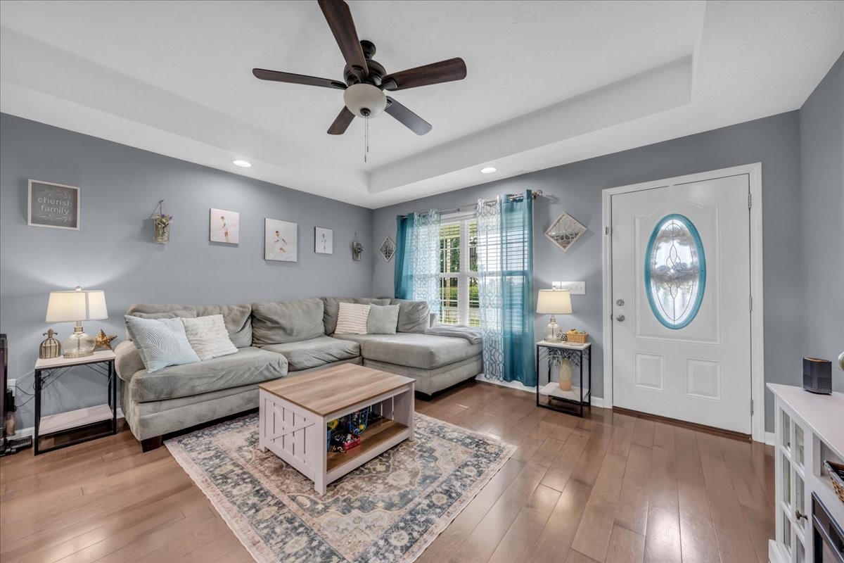 3366 Oak Grove Rd