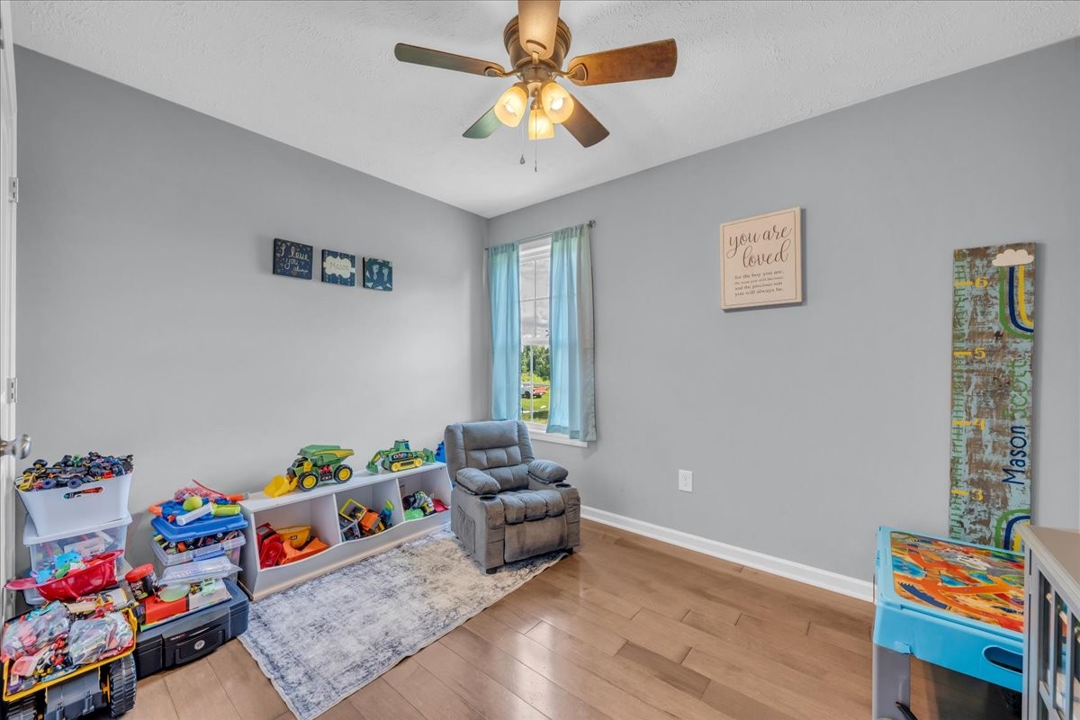 3366 Oak Grove Rd