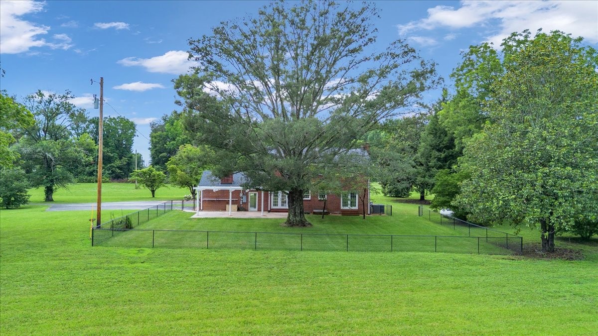251 Miller Rd