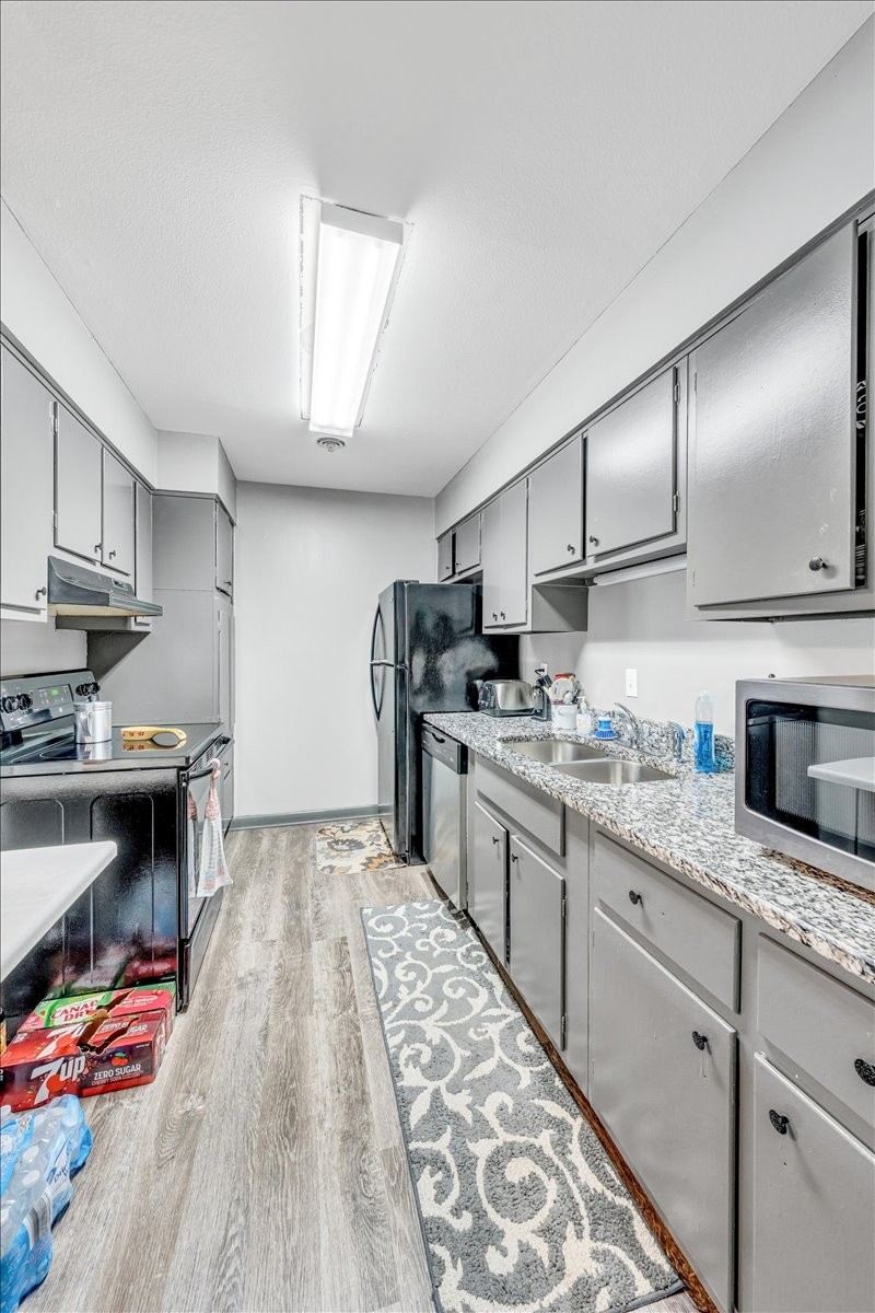 1302 Doctor Martin Luther King Jr B Unit: 1