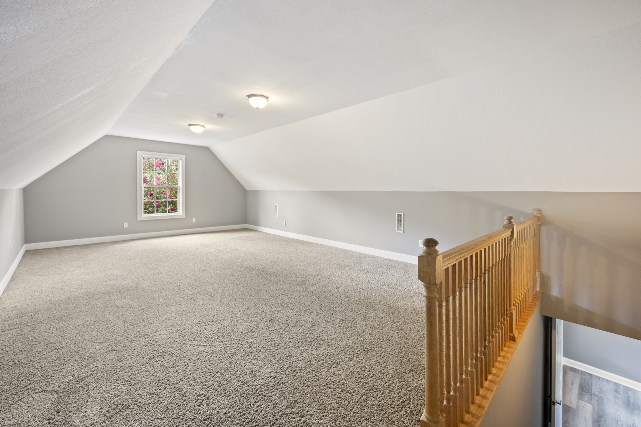 52 Wright Pl