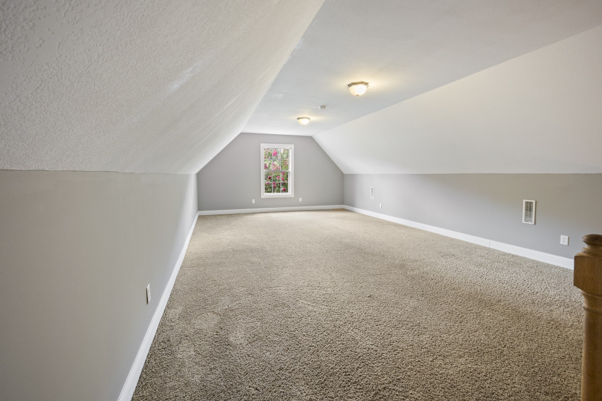 52 Wright Pl