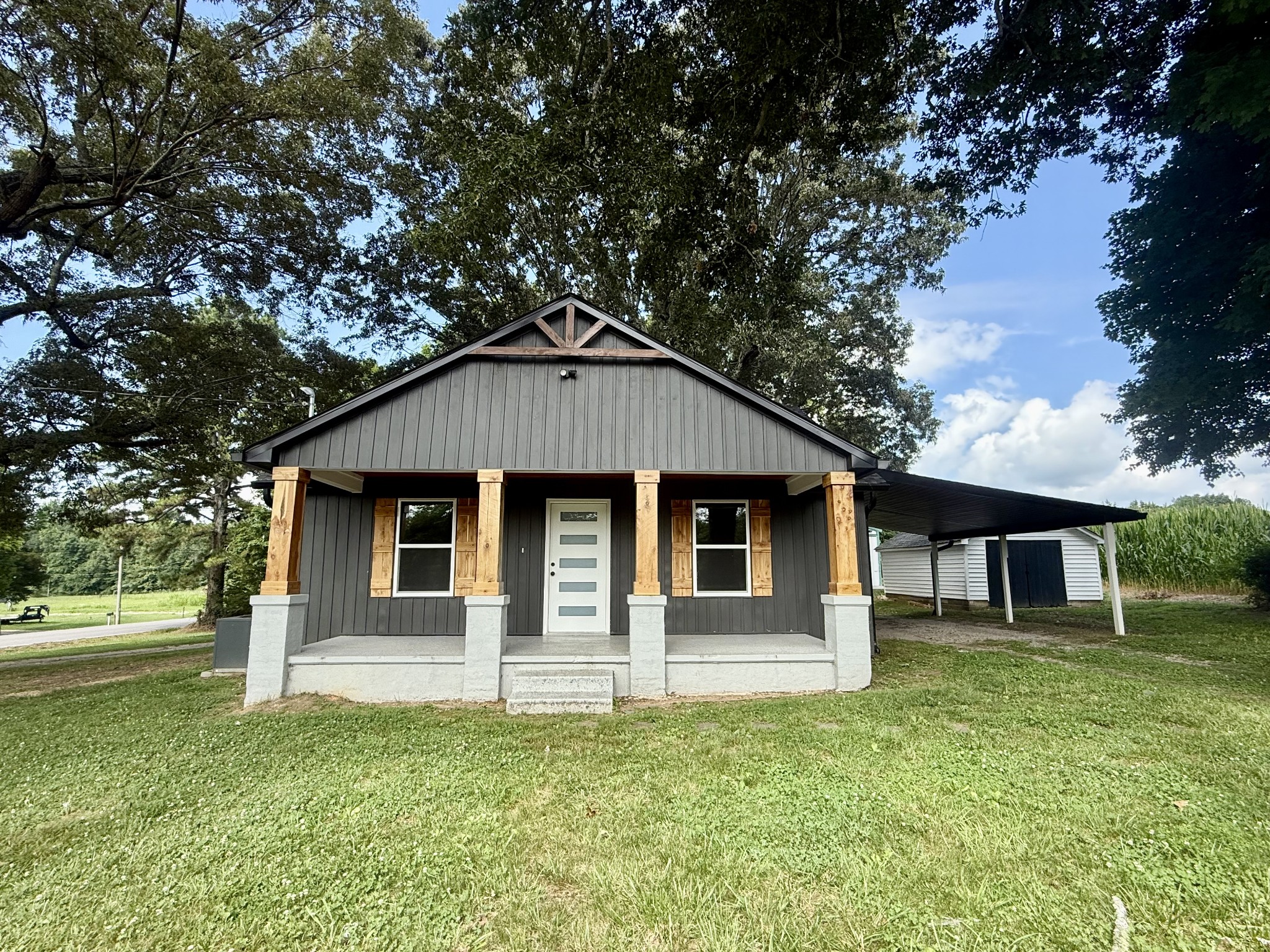 1541 Summitville Rd