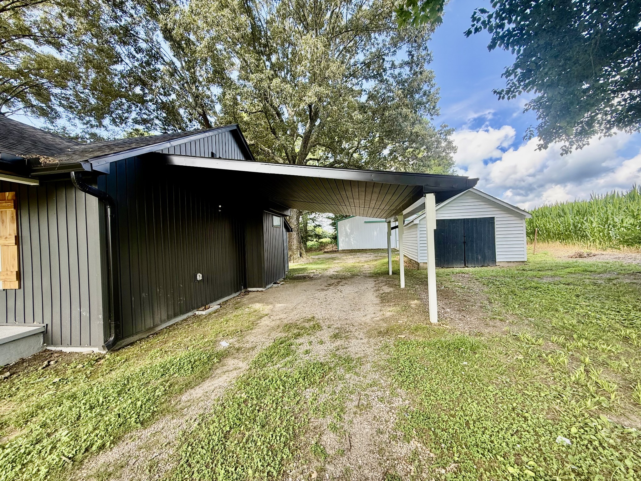 1541 Summitville Rd