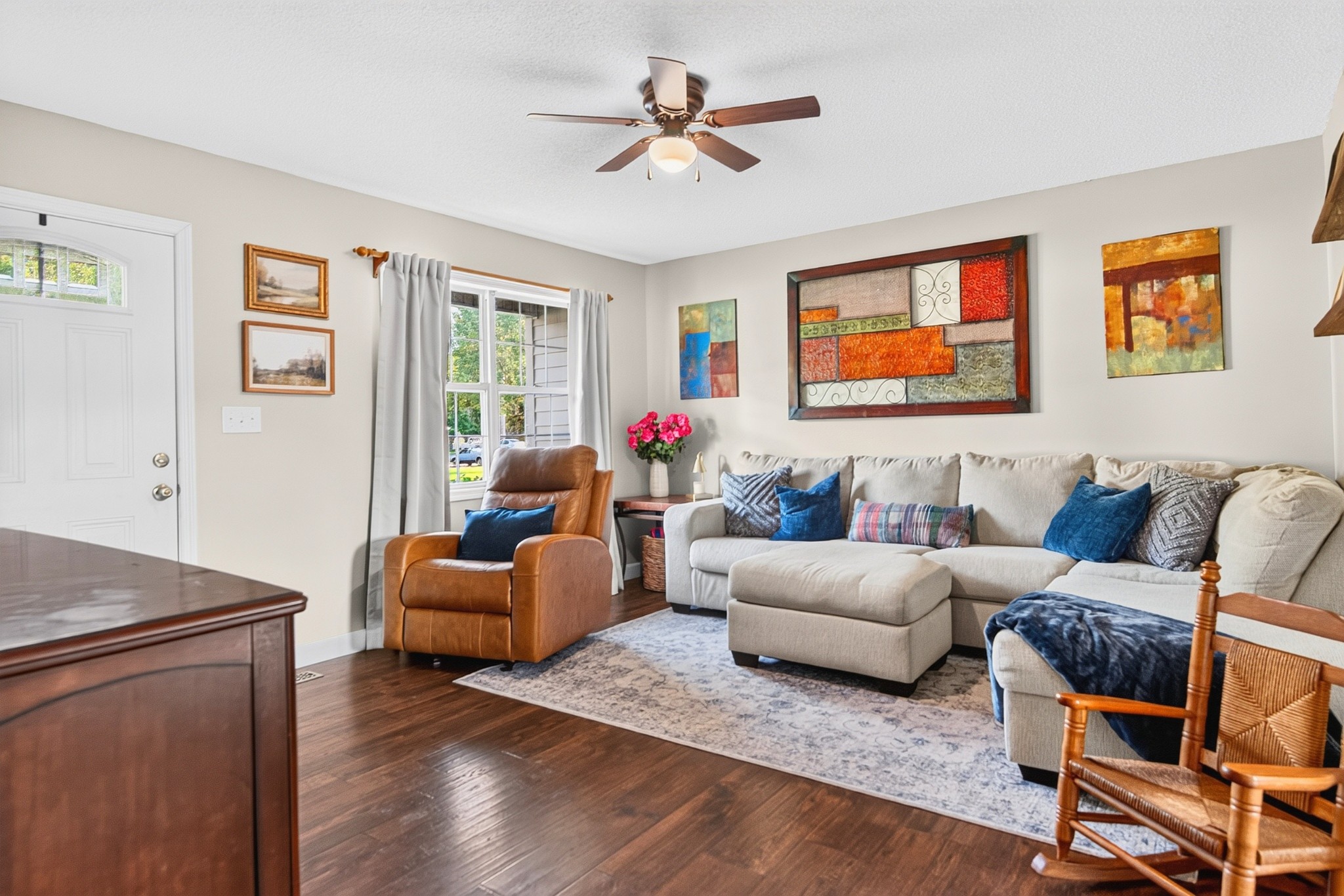 112 Darnell Dr