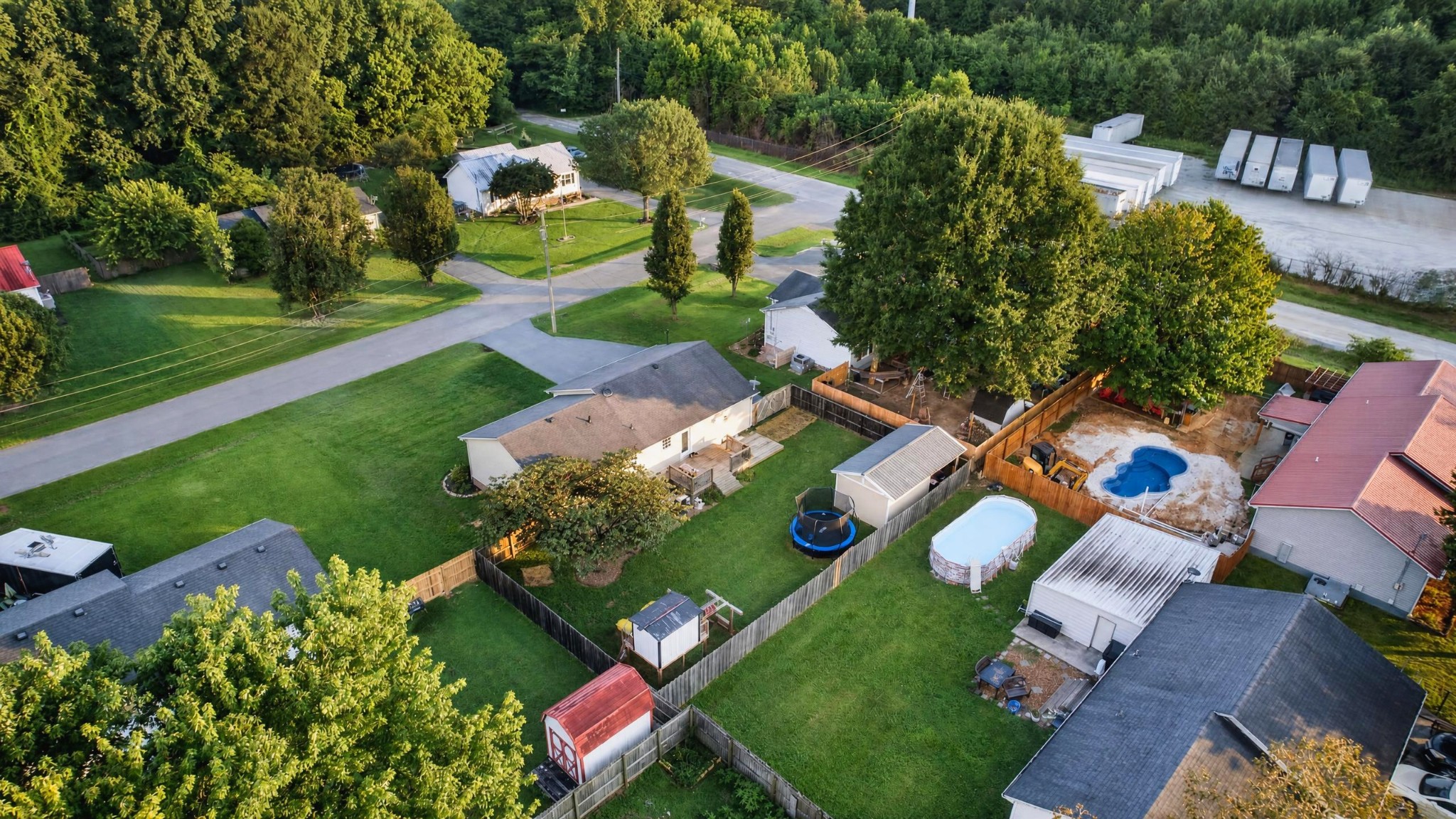 112 Darnell Dr