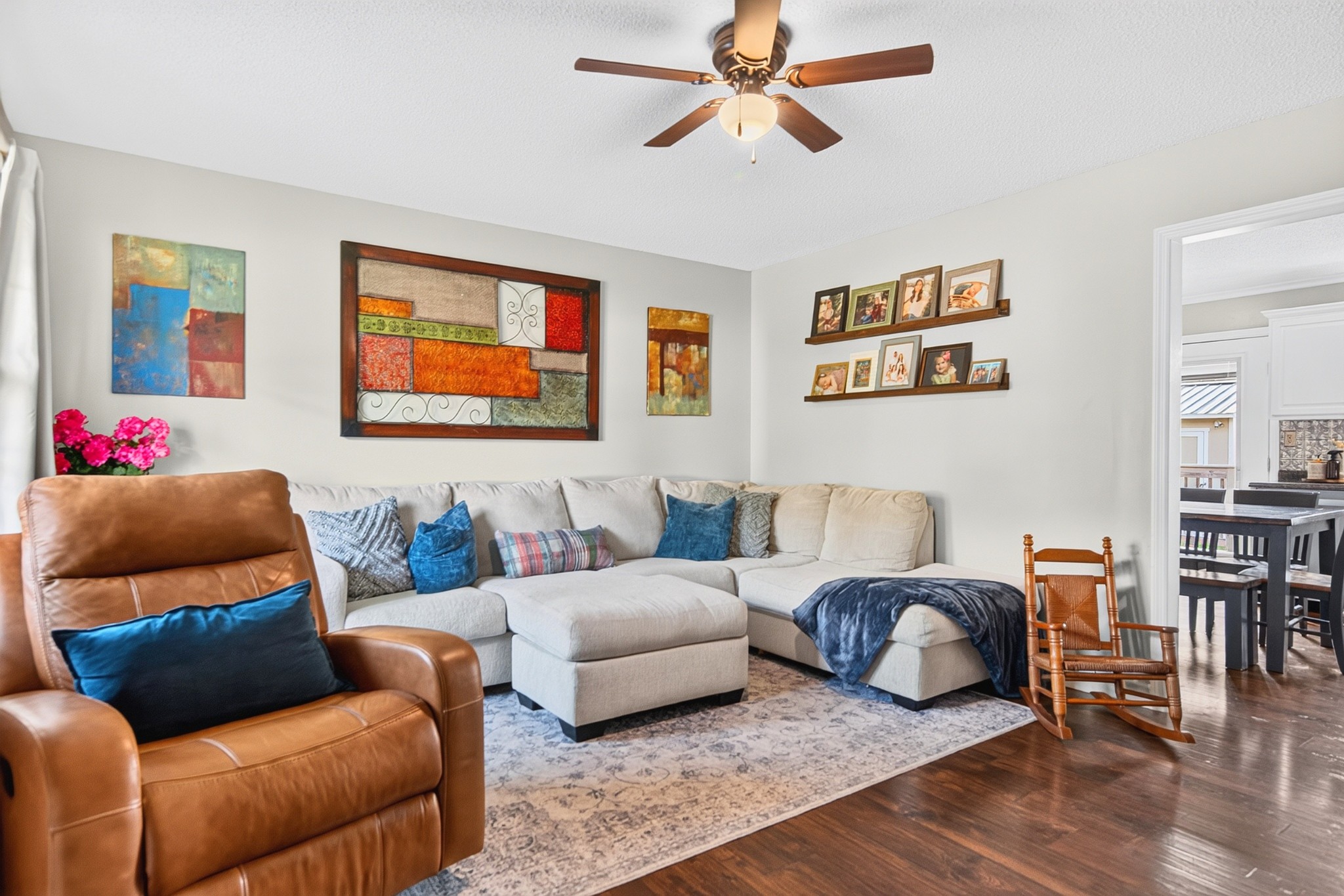 112 Darnell Dr