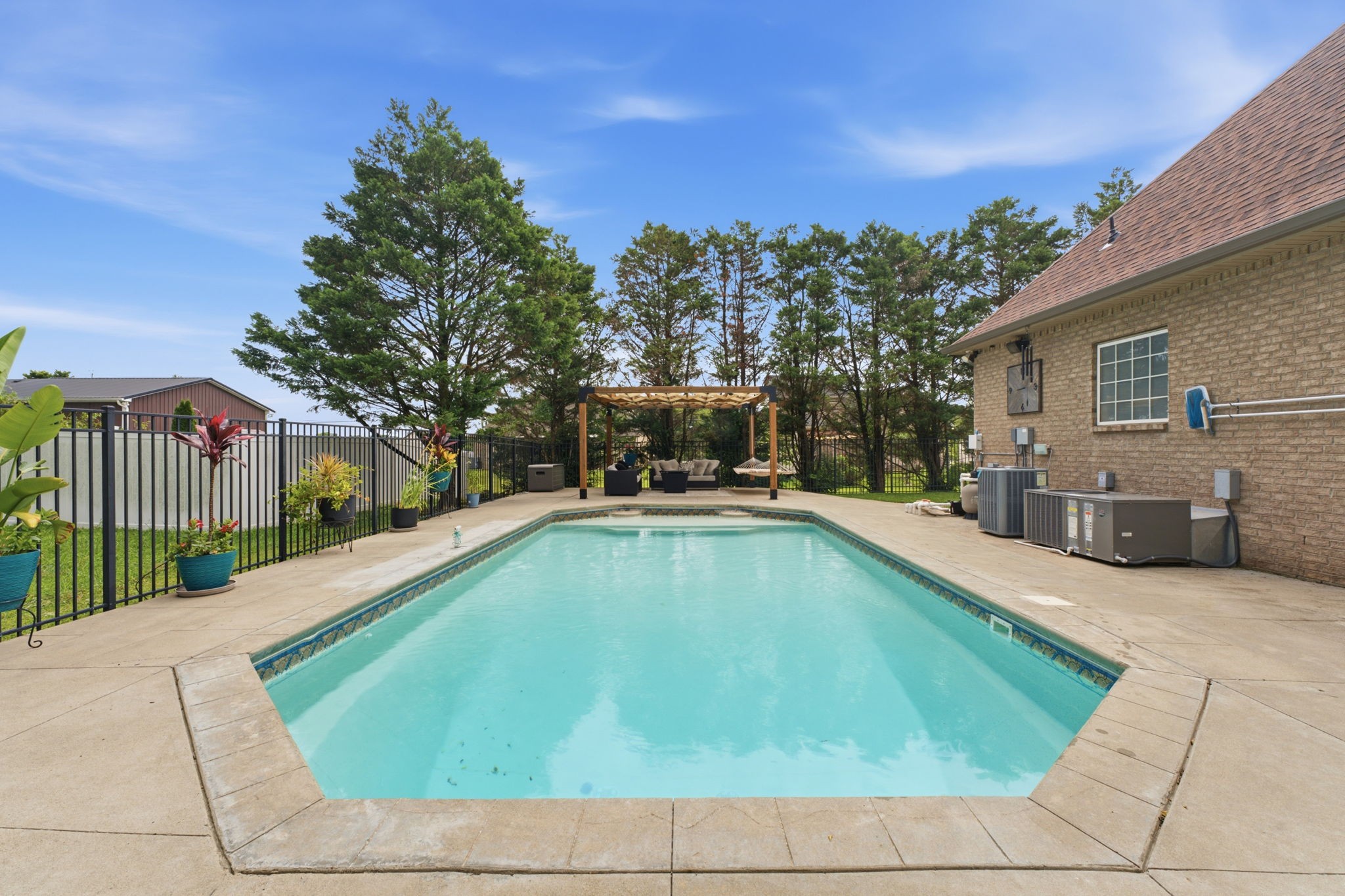 2725 Aristocrate Dr