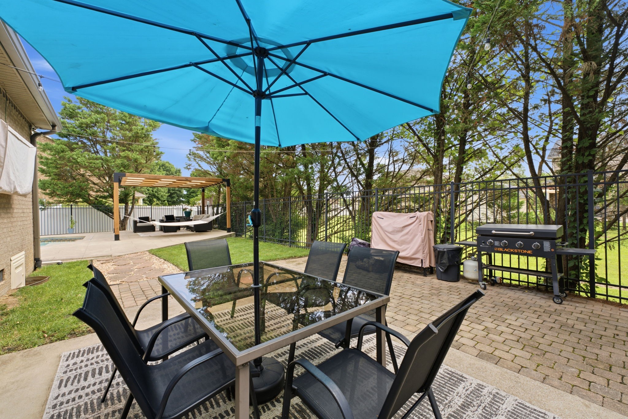 2725 Aristocrate Dr