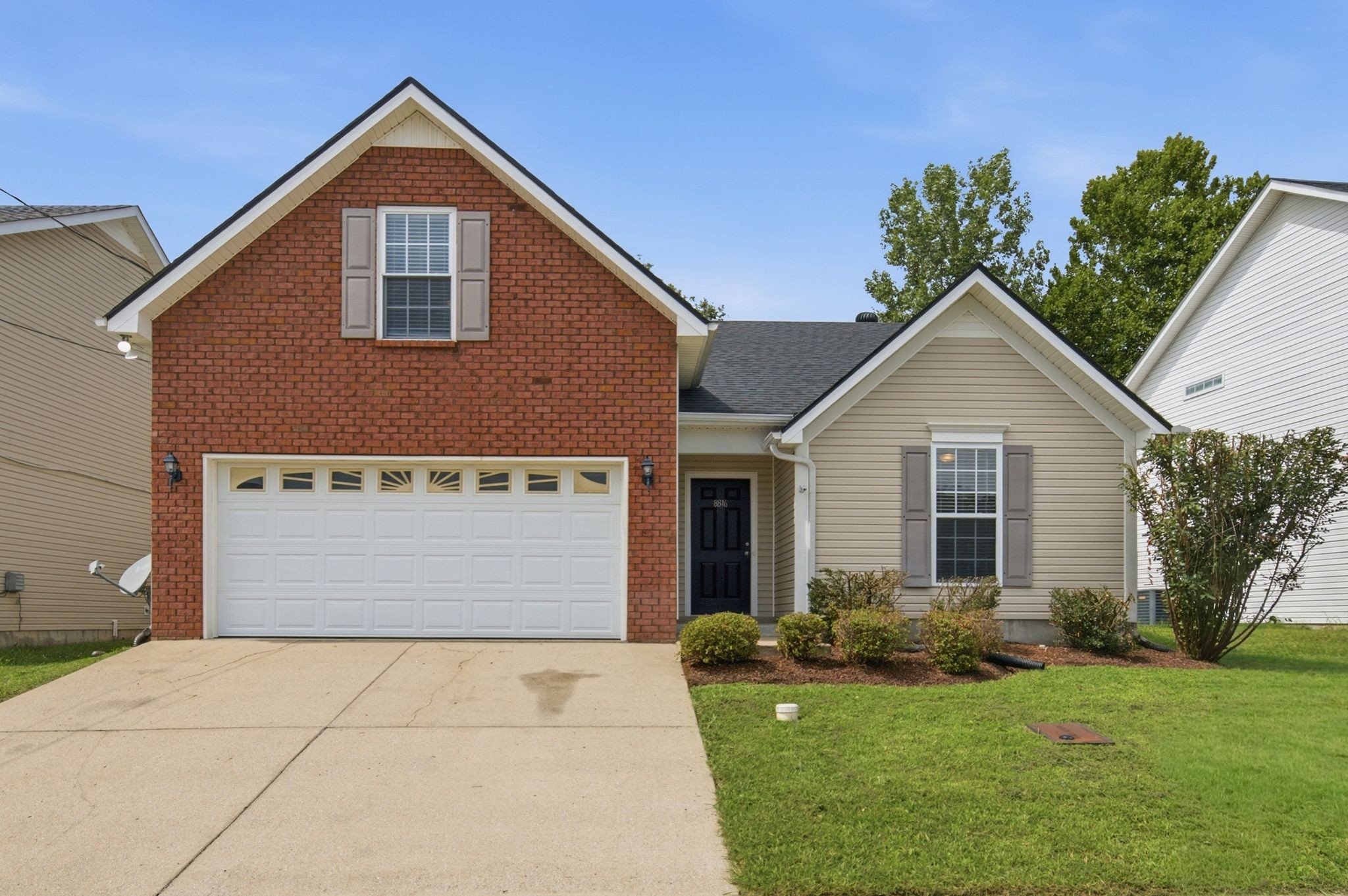 8816 Cressent Glen Ct