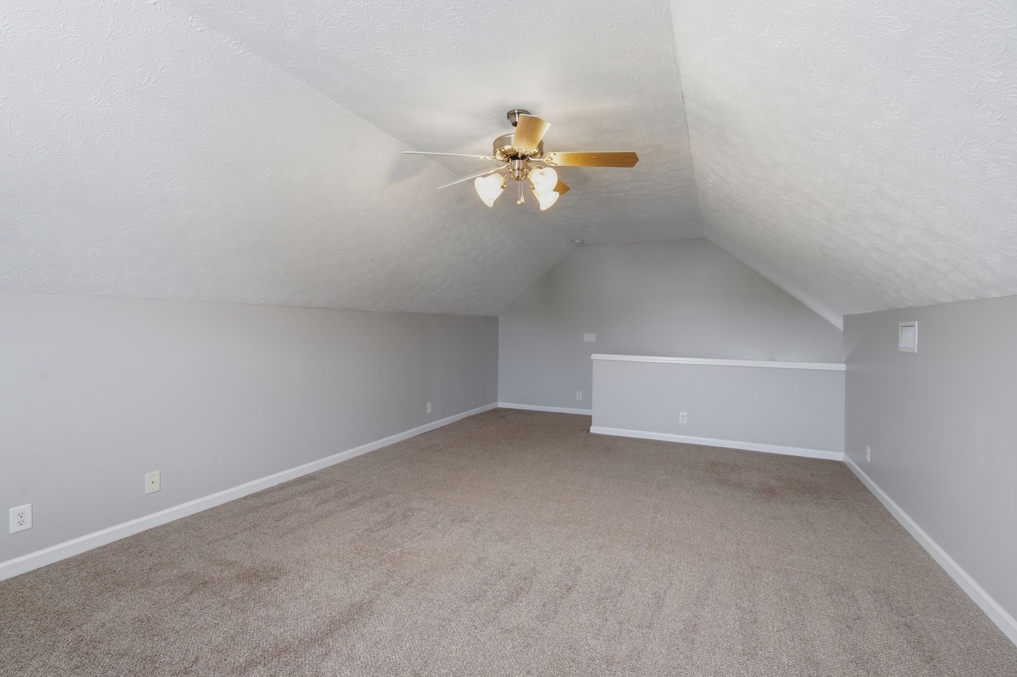 8816 Cressent Glen Ct