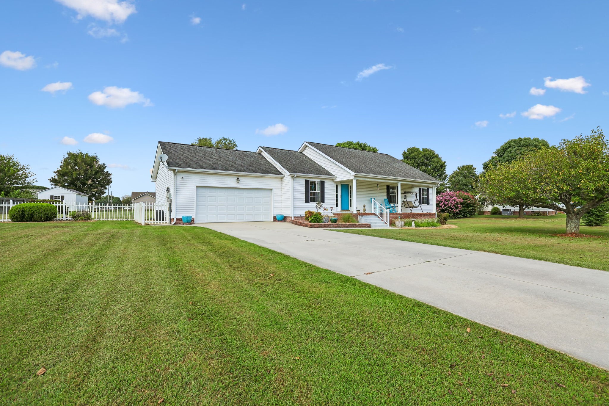 102 Boone Dr