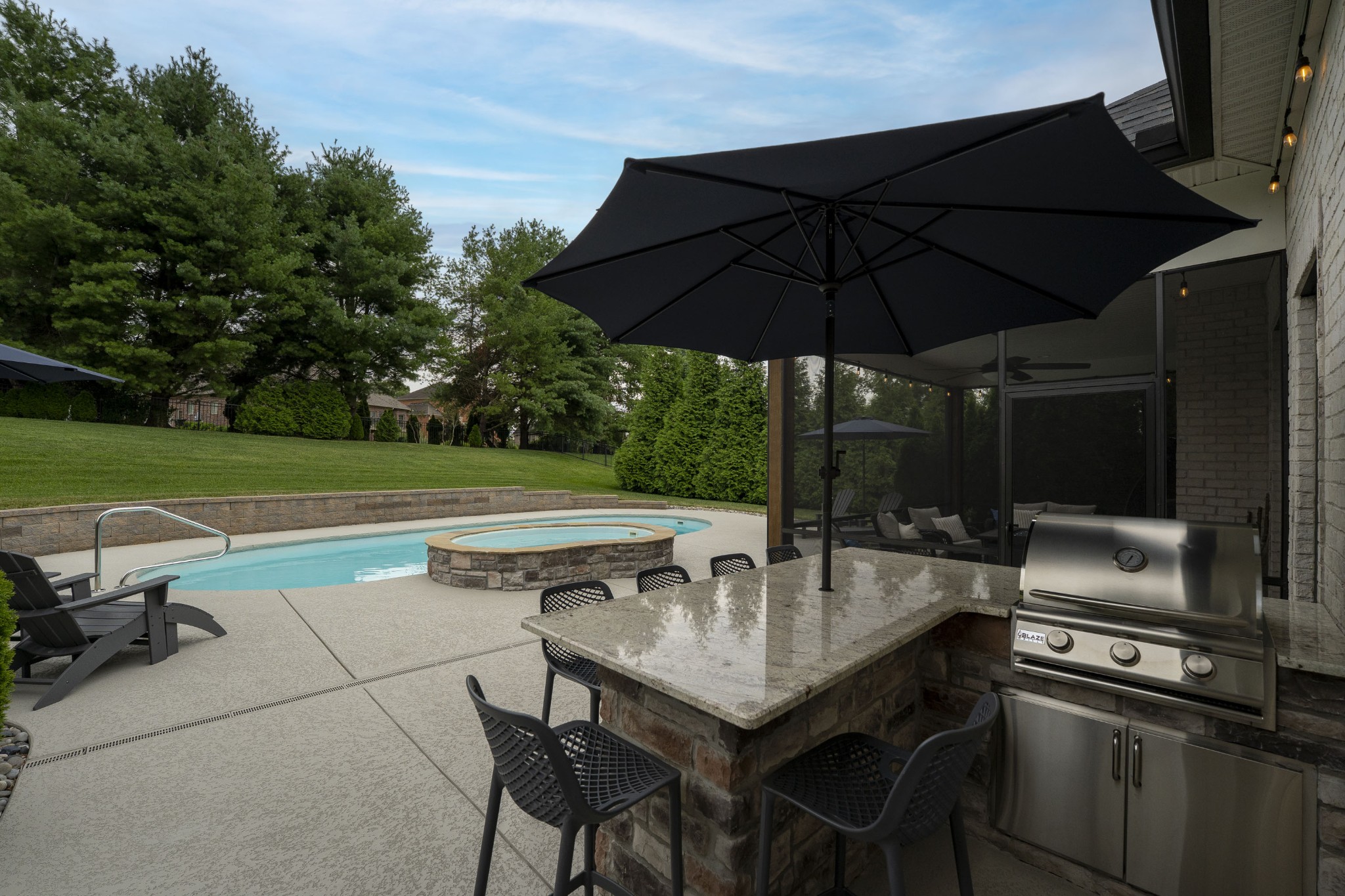 109 Fields Pl