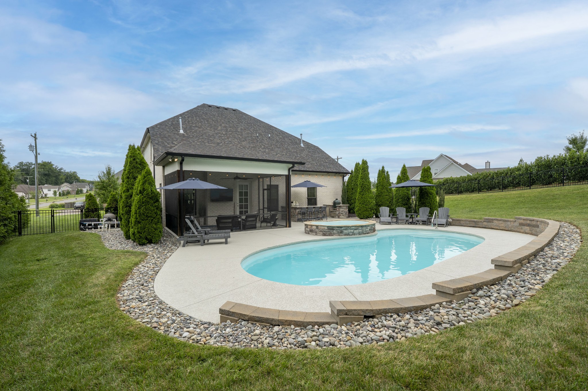 109 Fields Pl