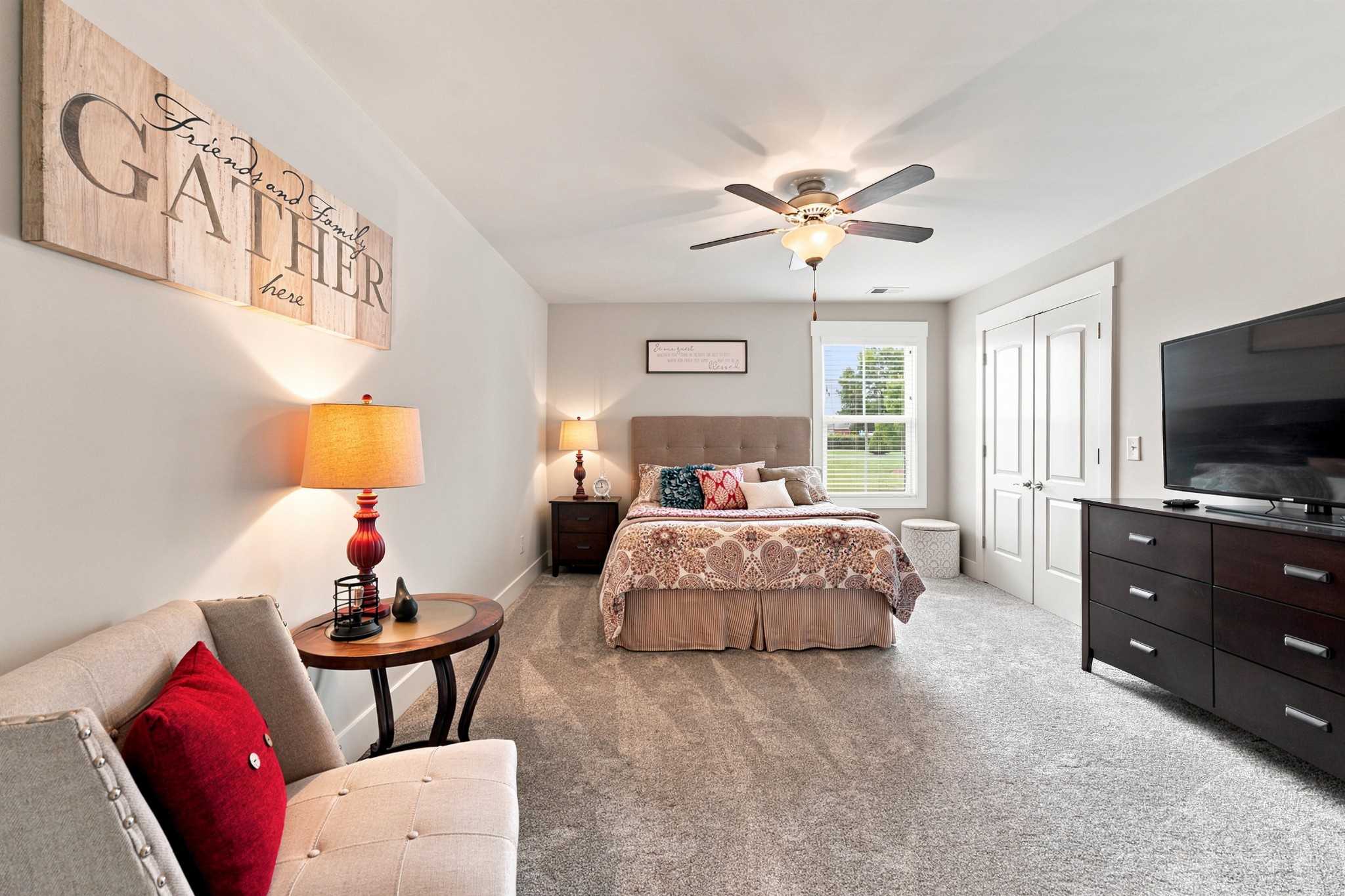 109 Fields Pl