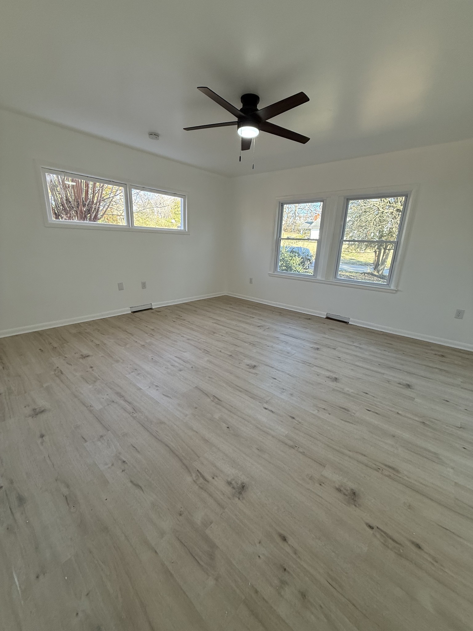 103 Springer Dr