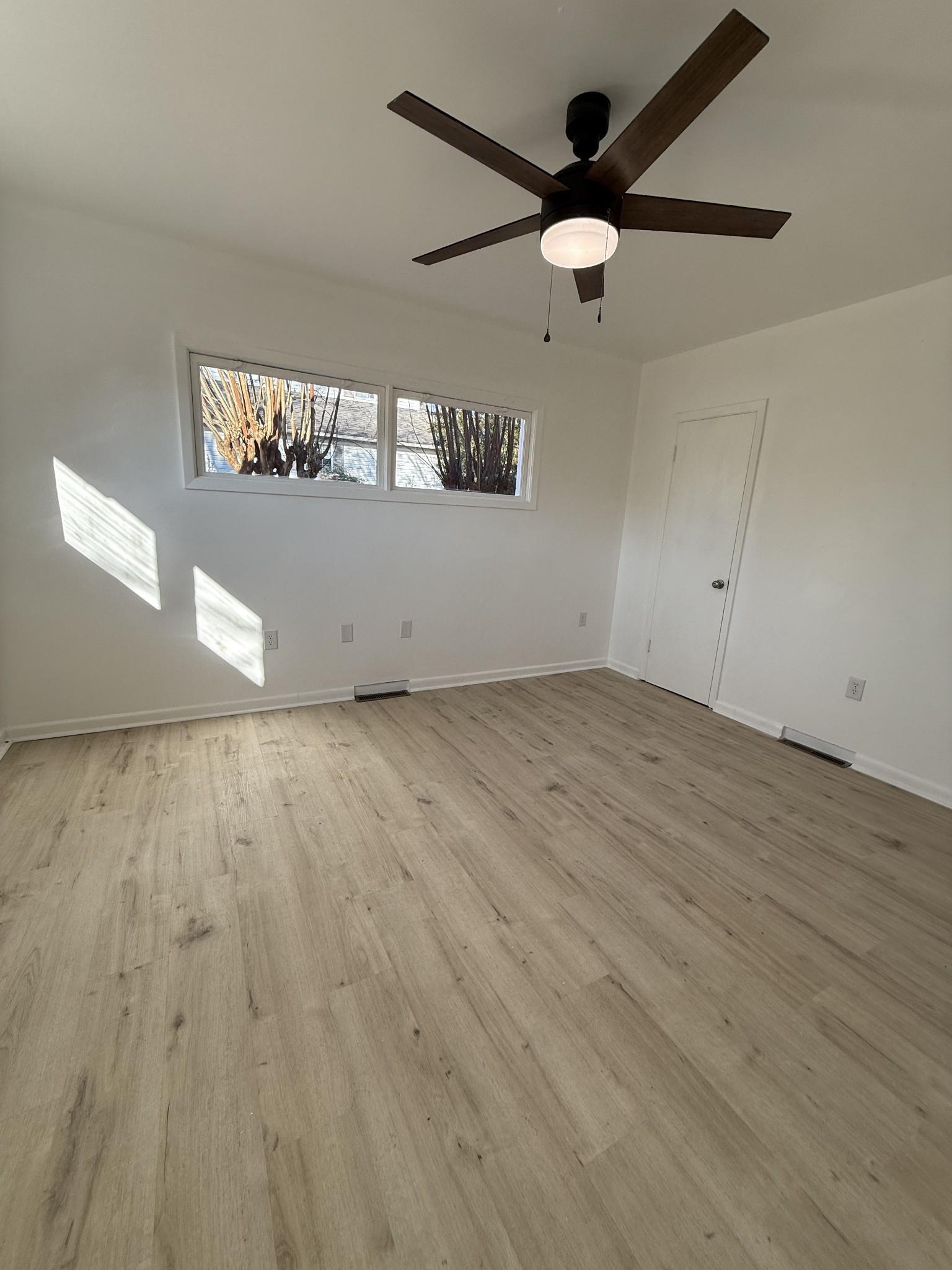 103 Springer Dr
