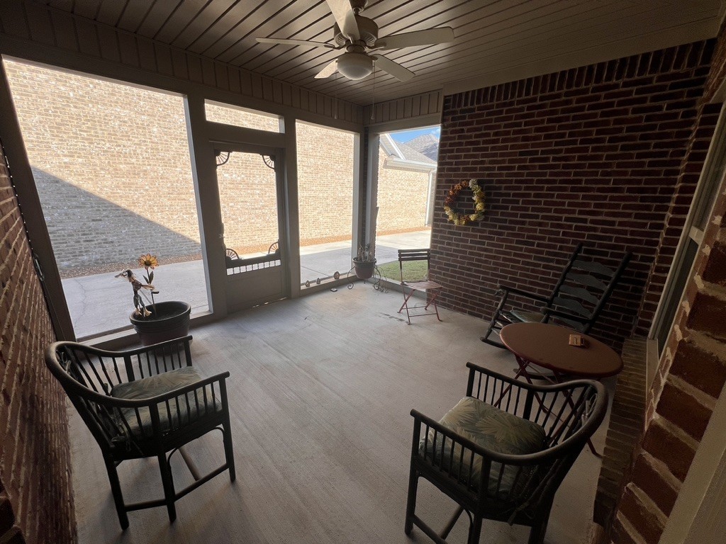 116 Riley Cir