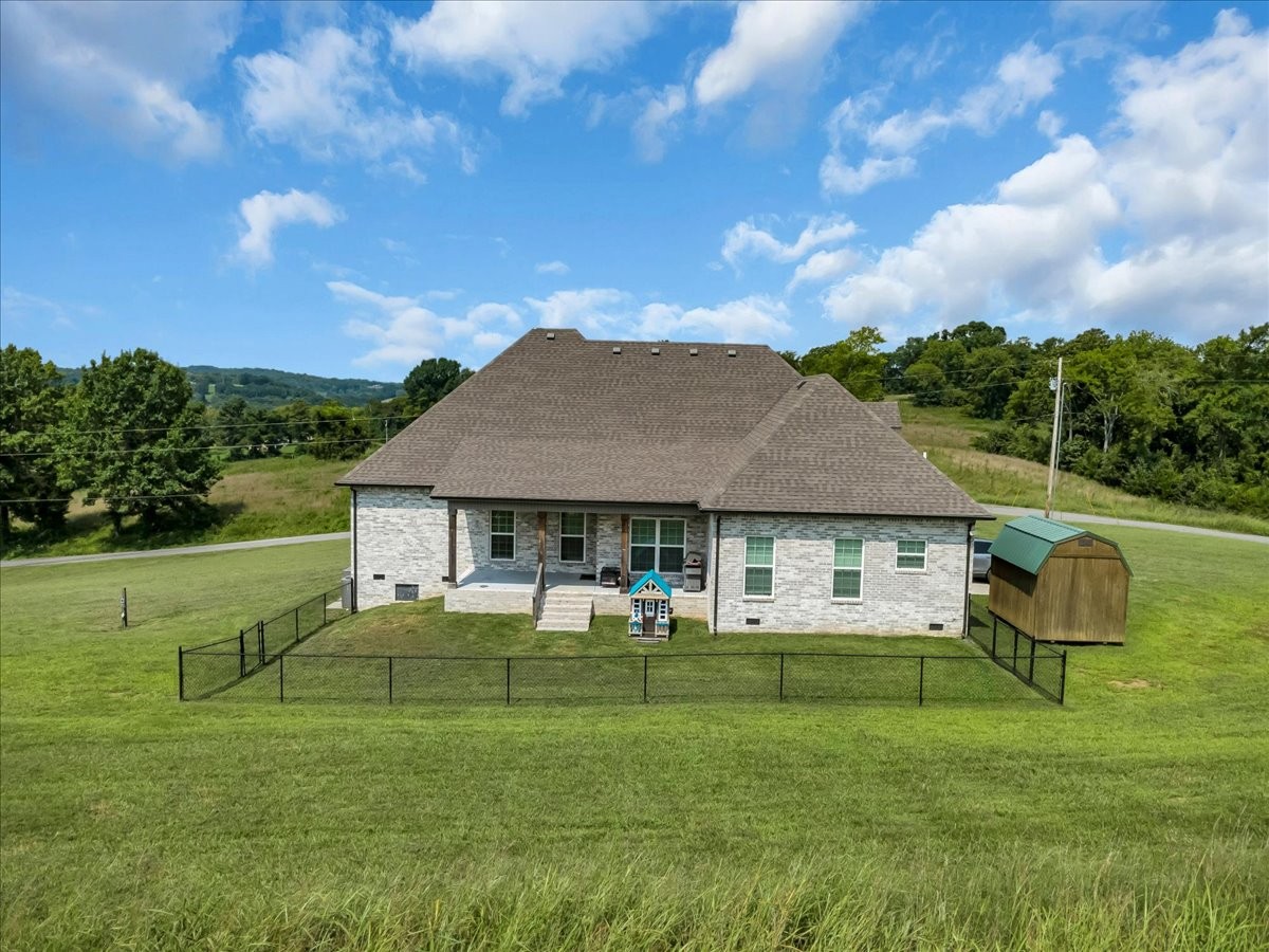 1301 Whiteside Hill Rd