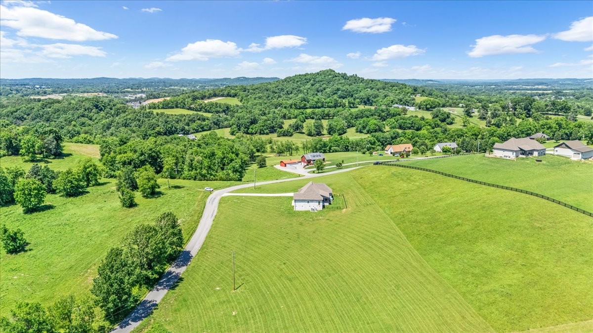 1301 Whiteside Hill Rd