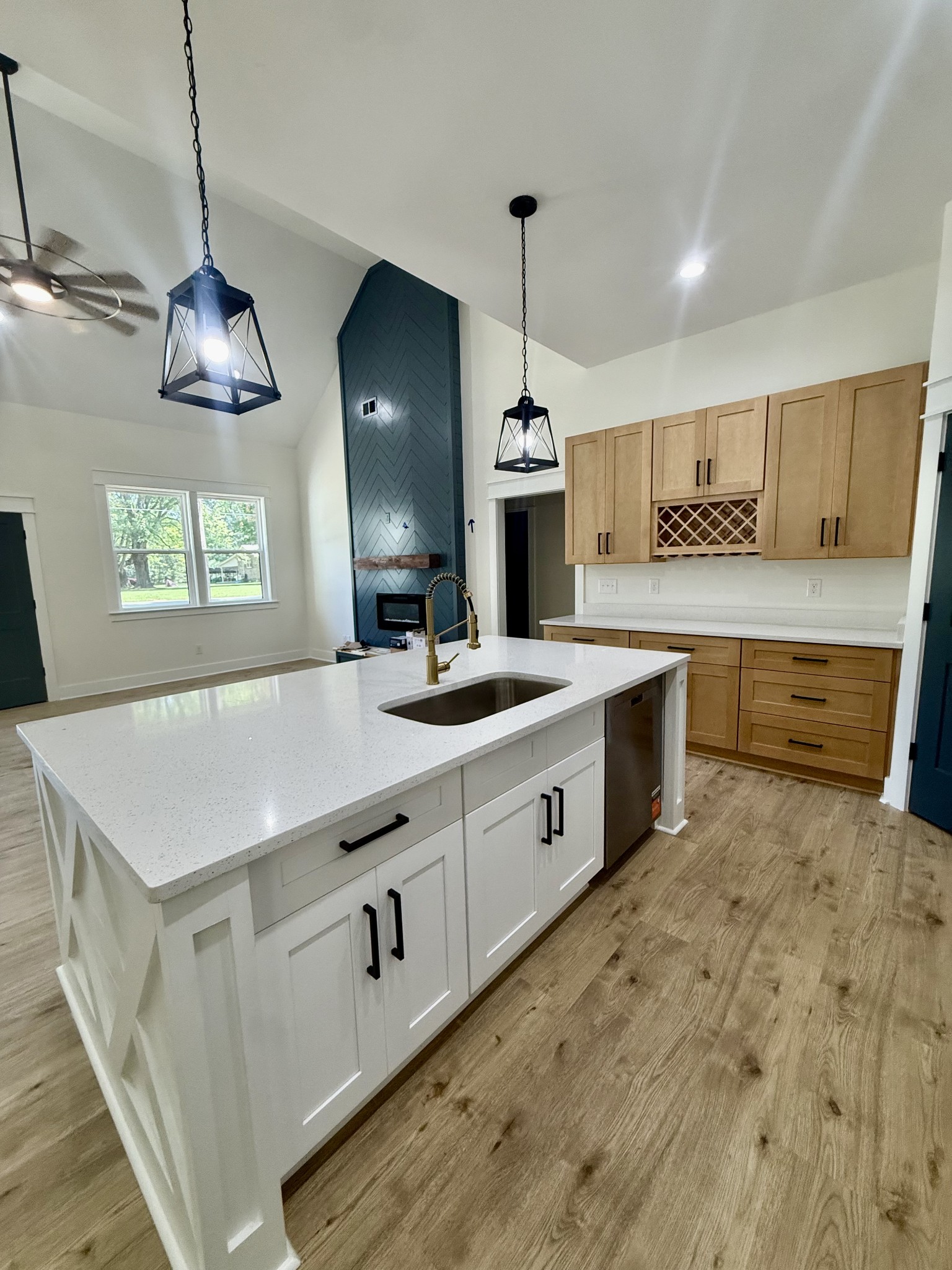 198 Cave Circle