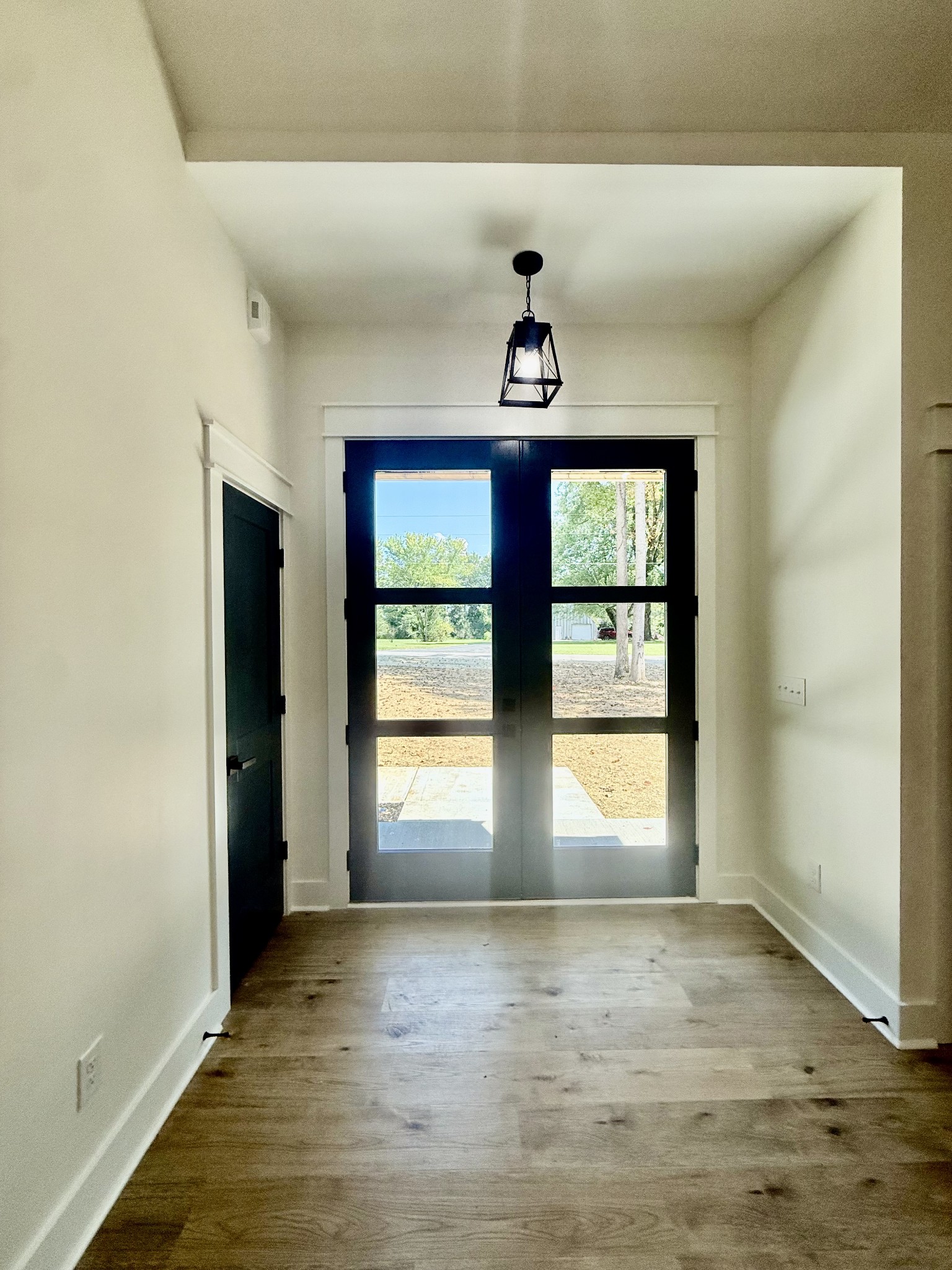 198 Cave Circle