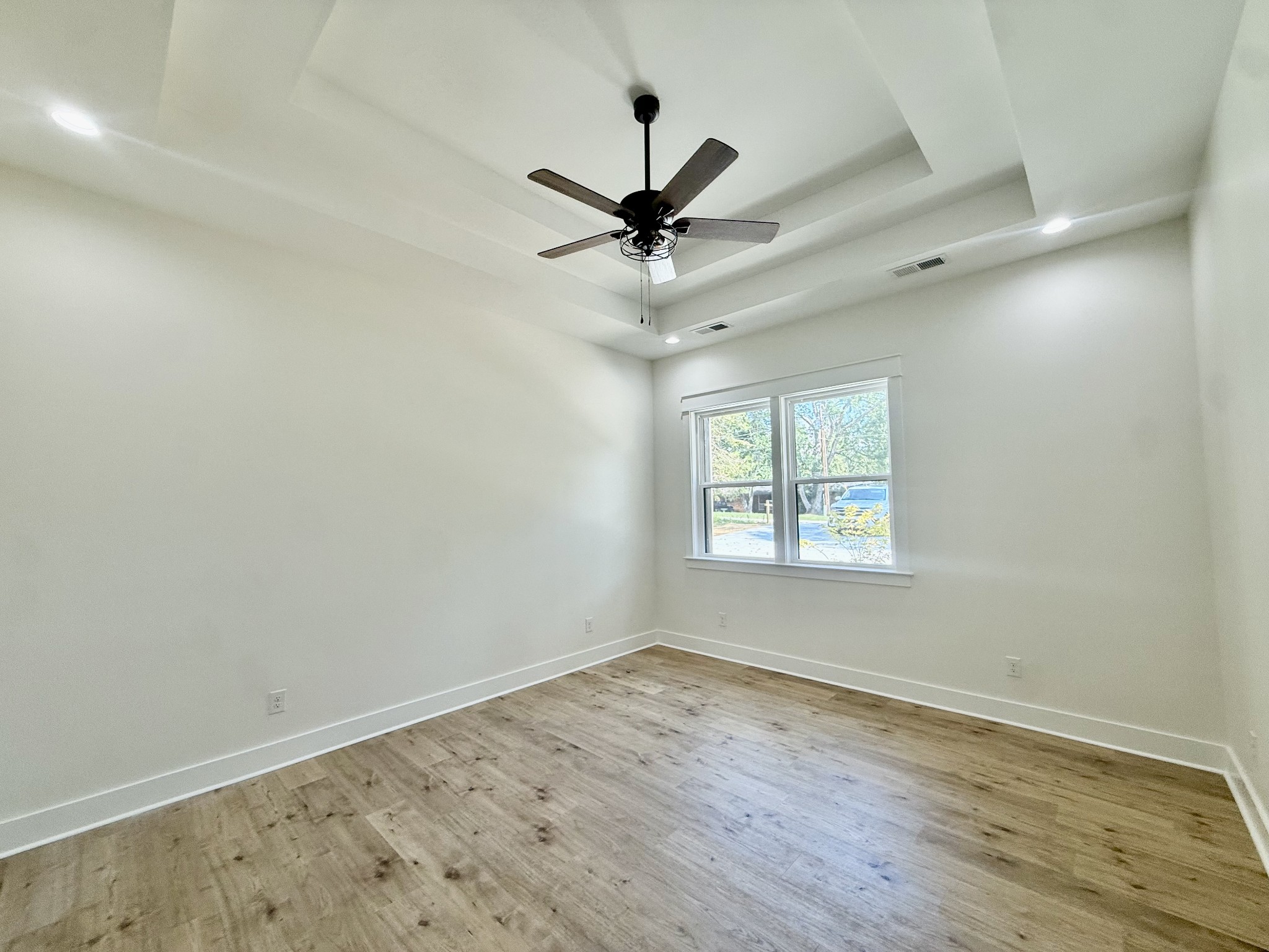 198 Cave Circle