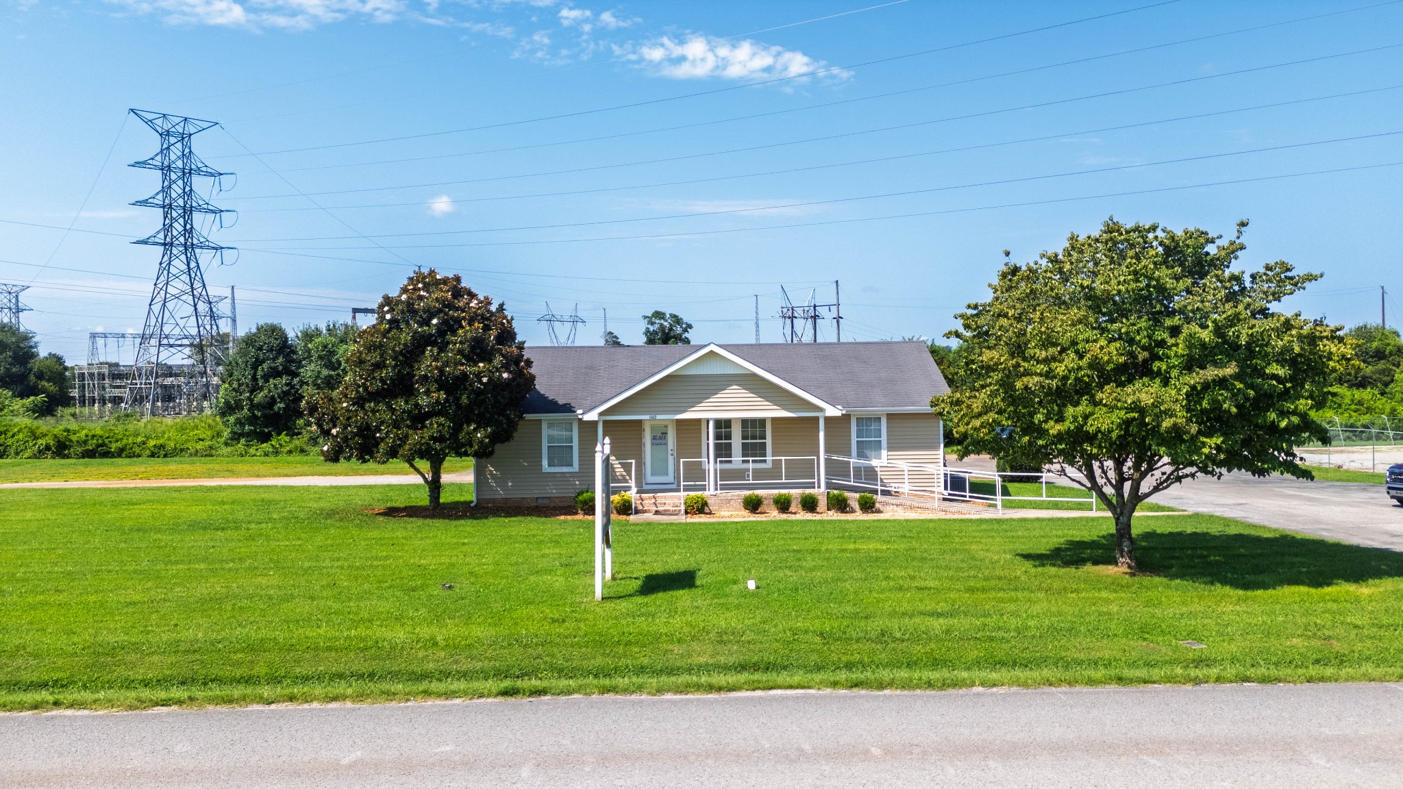 1489 Decherd Estill Rd