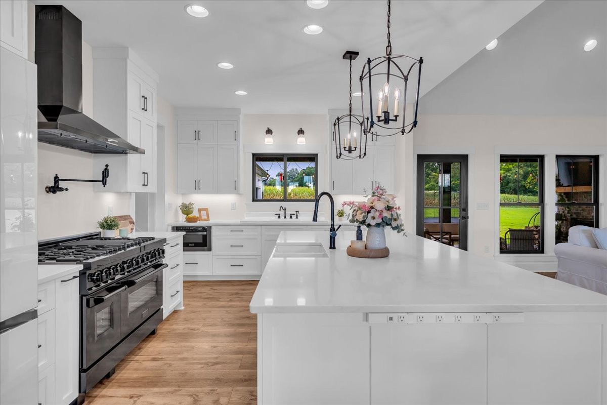781 Brassfield Rd