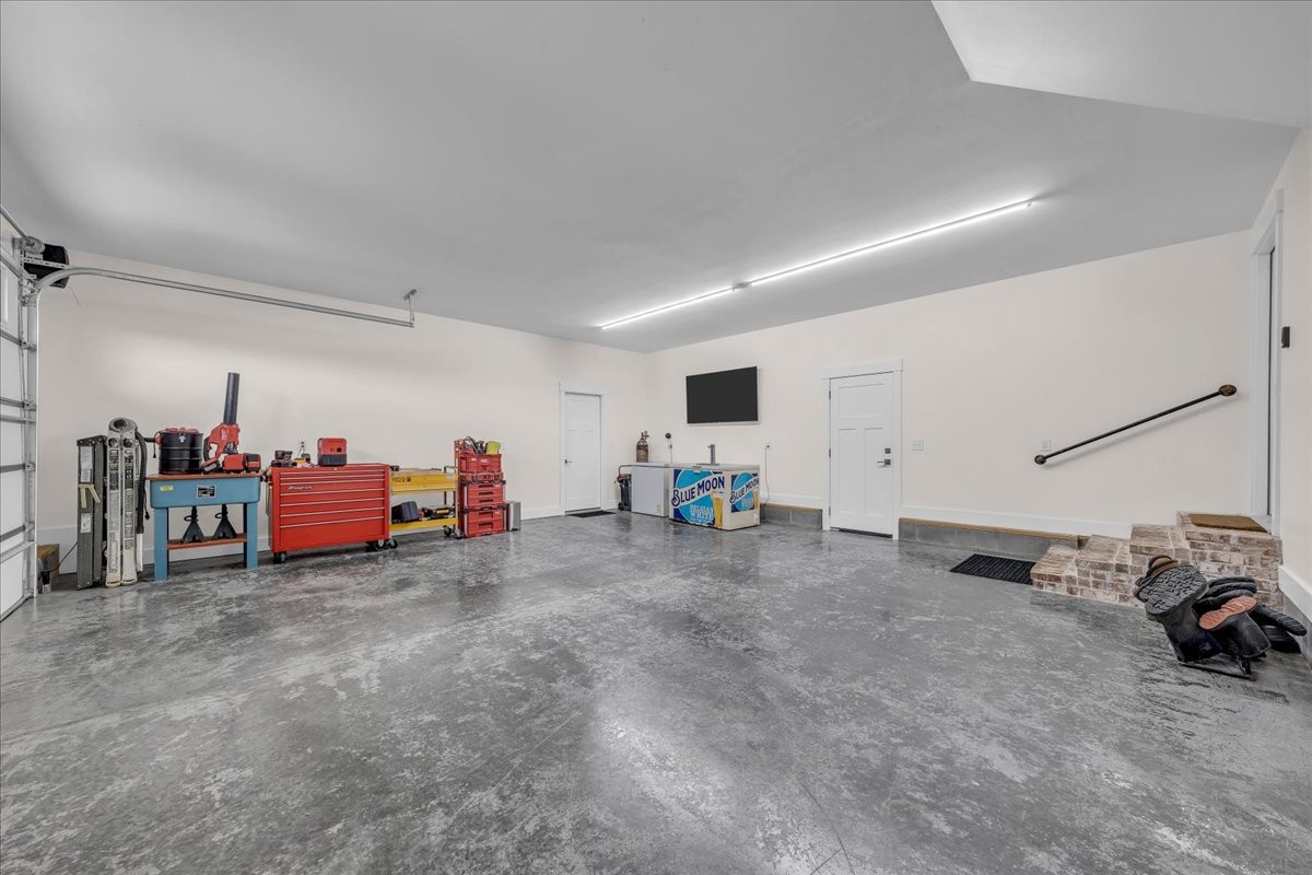 781 Brassfield Rd